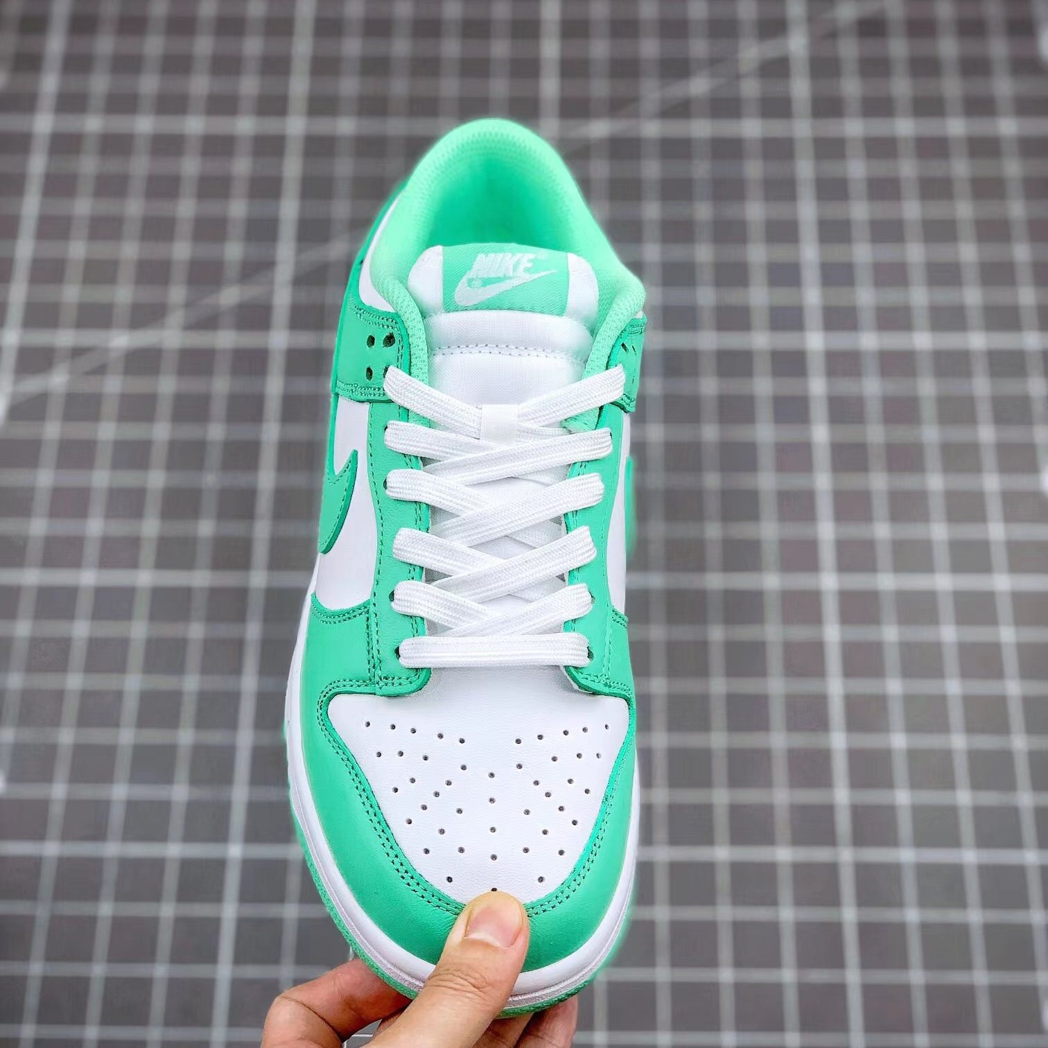 Nike SB Dunk Low Sneakers Shoes Green Mens/Women 36 - 46