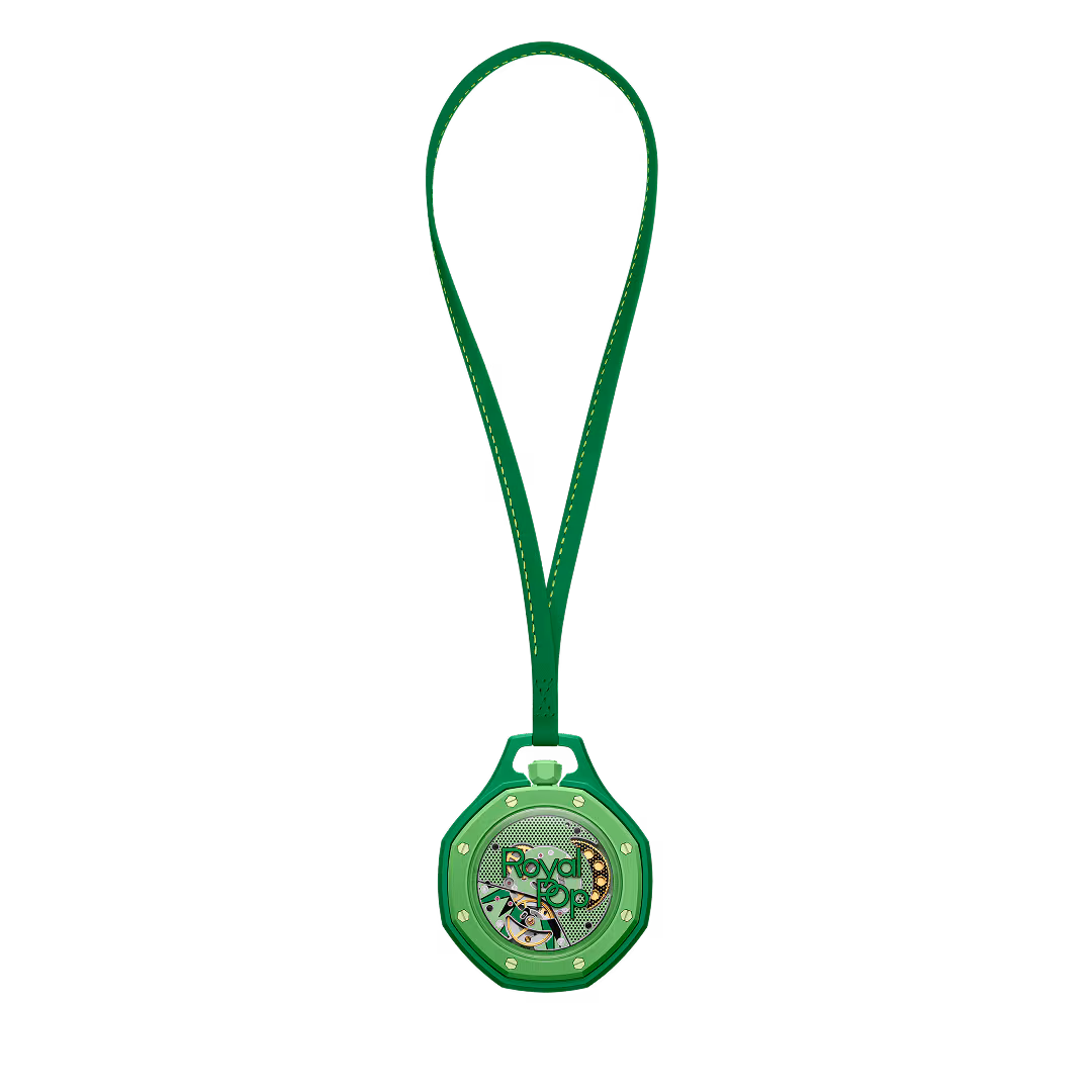 GREEN EIGHT