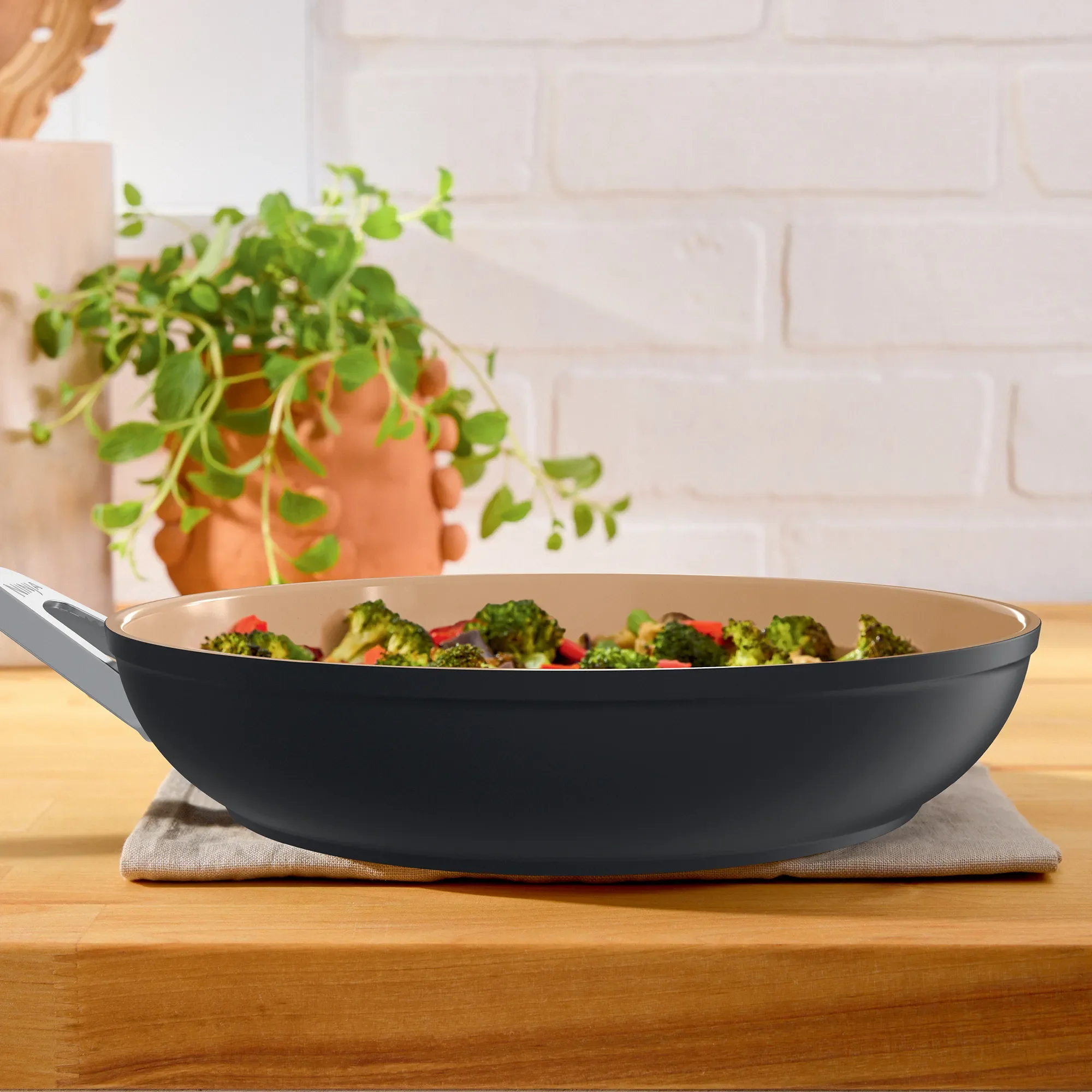 Ninja Extended Life Premium Ceramic 6 Piece Cookware Set