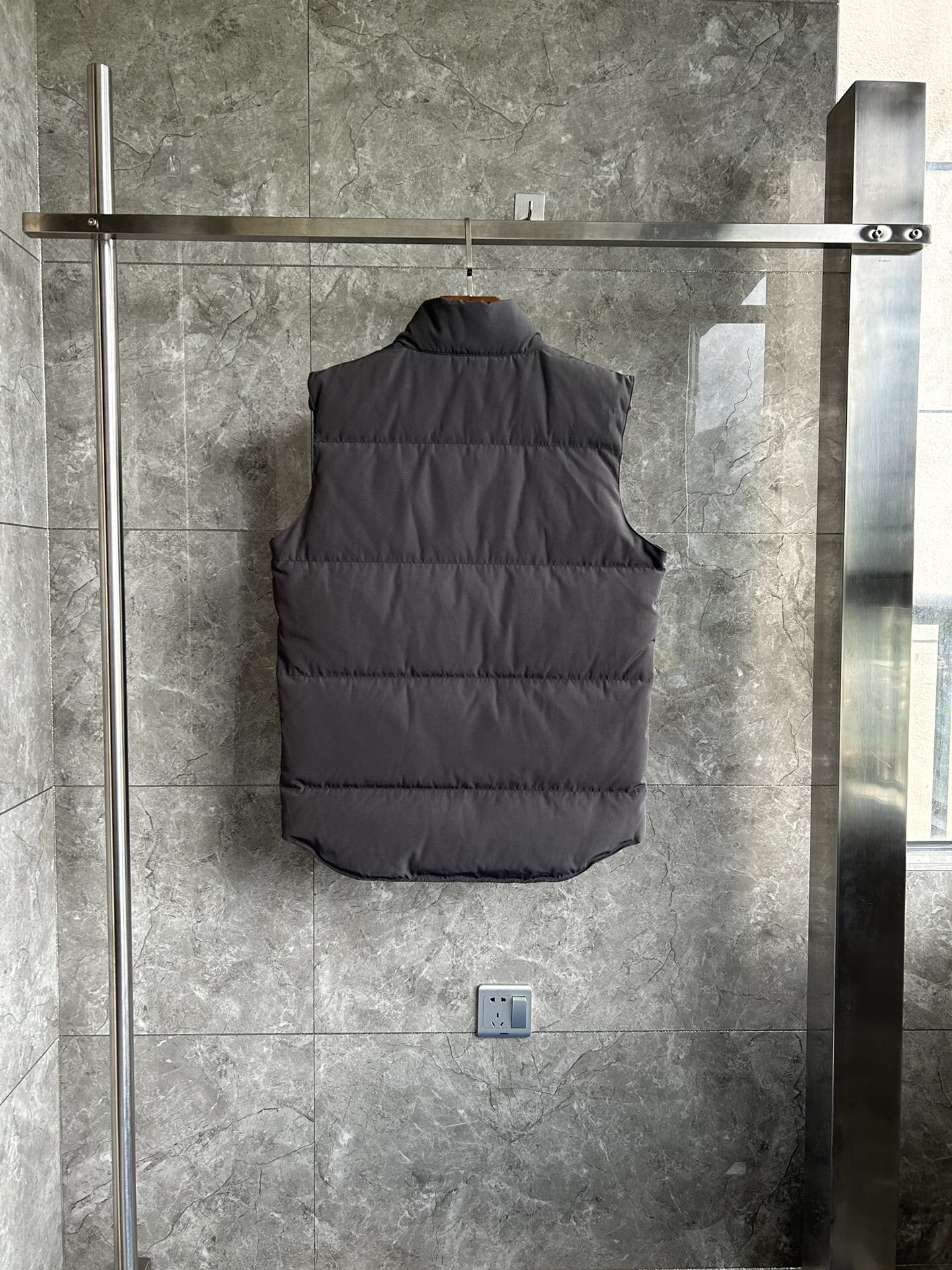 Canada Goose E20 Freestyle Vest-WD Men Winter Vest Size S-XXL