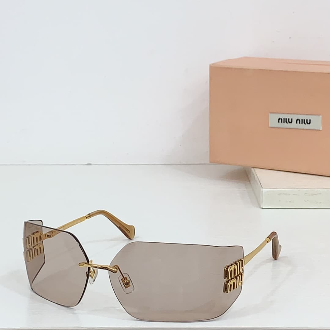 Miu Miu Runway sunglasses