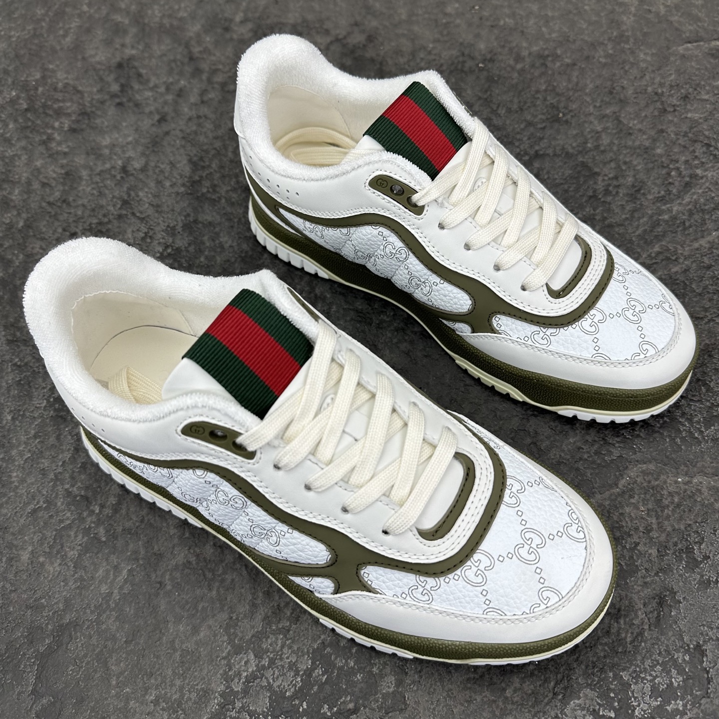 Gucci GG Supreme Sneaker Size 36-46