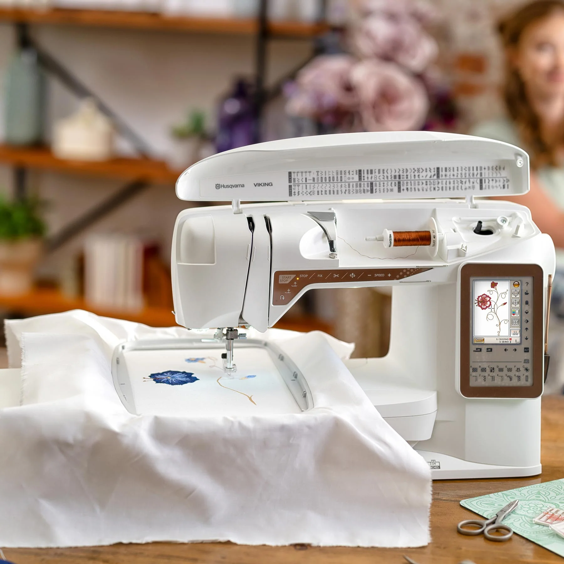 HUSQVARNA® VIKING® DESIGNER TOPAZ™ 40 Sewing & Embroidery Machine