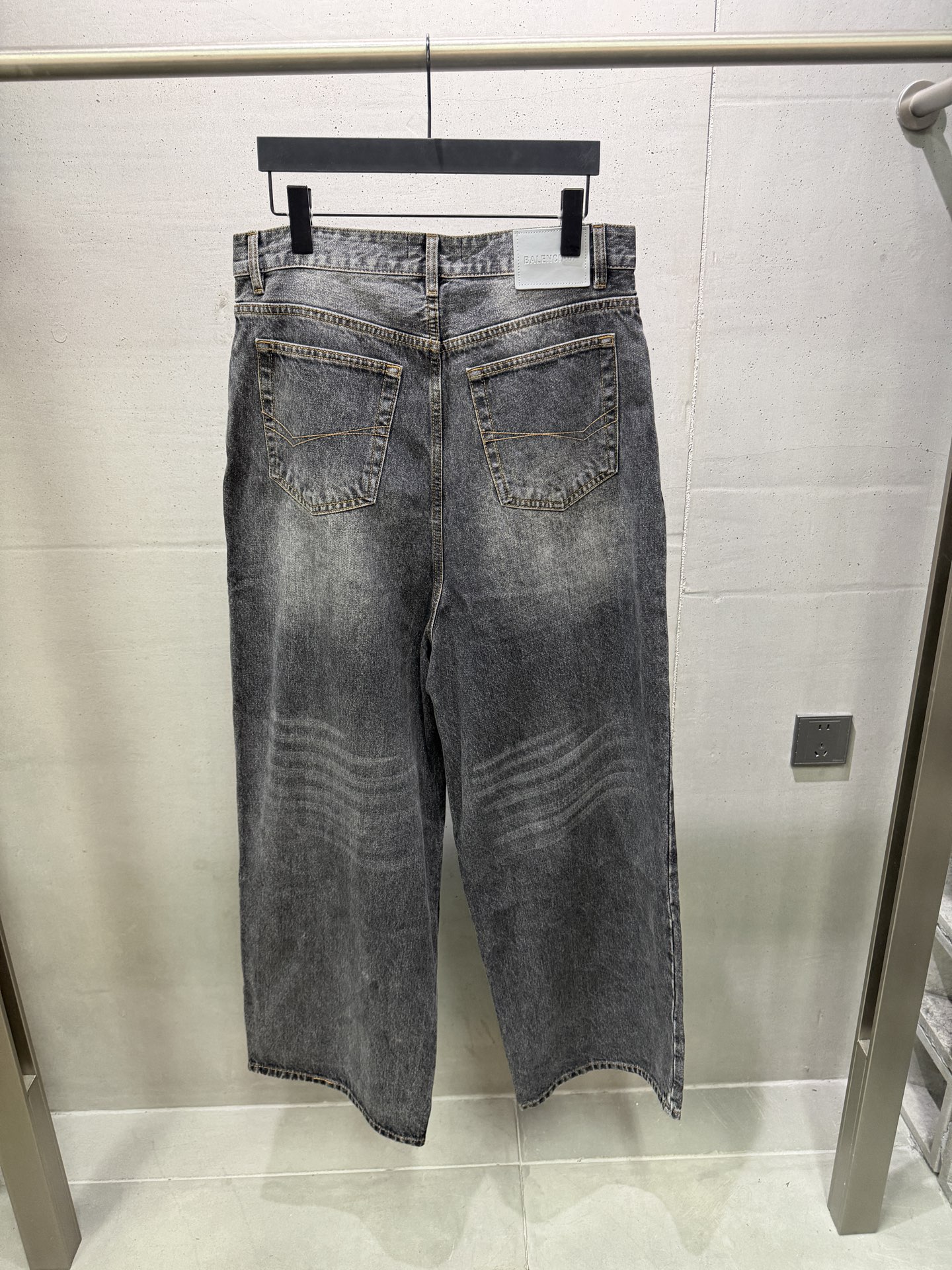 Balenciaga     2026ss New Jeans  Size XS-L