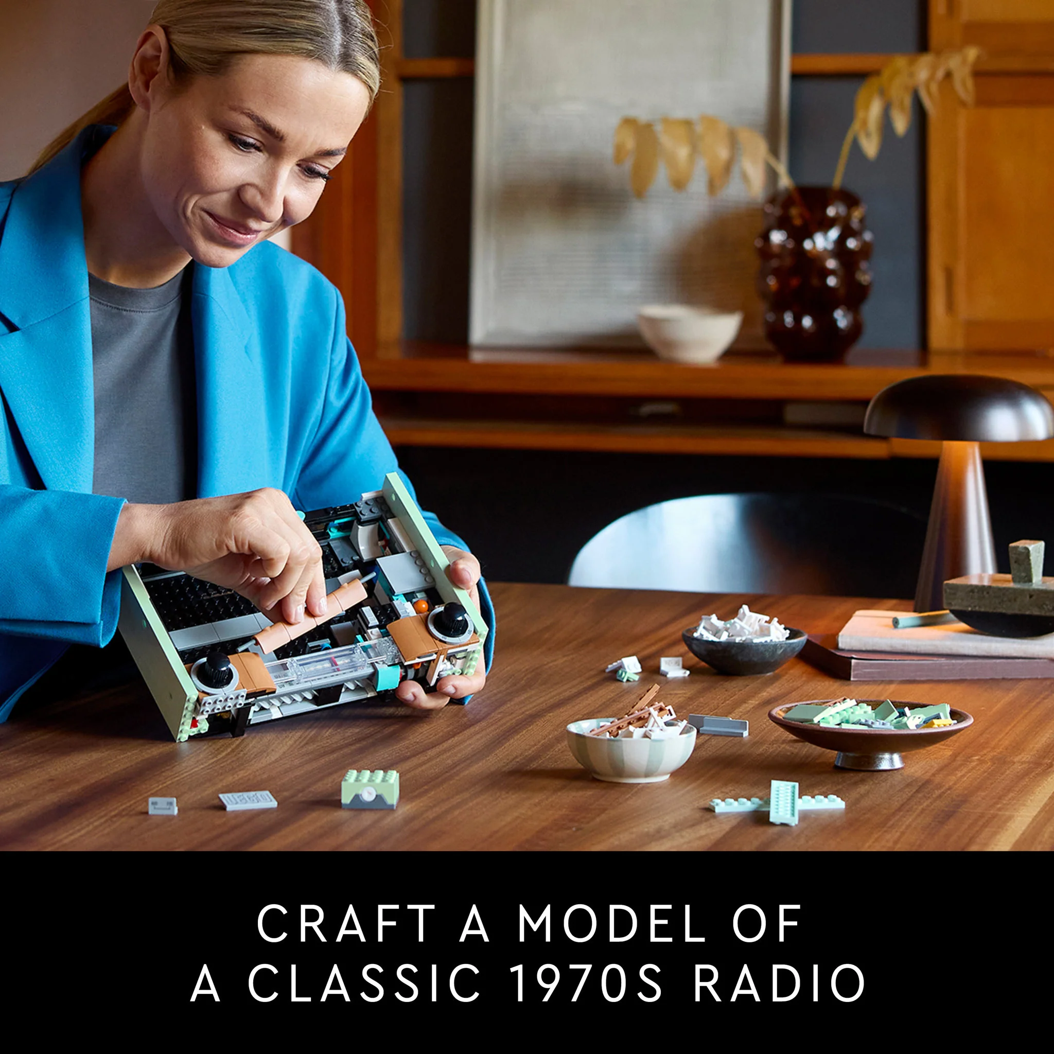 LEGO 10334 Icons Retro Radio