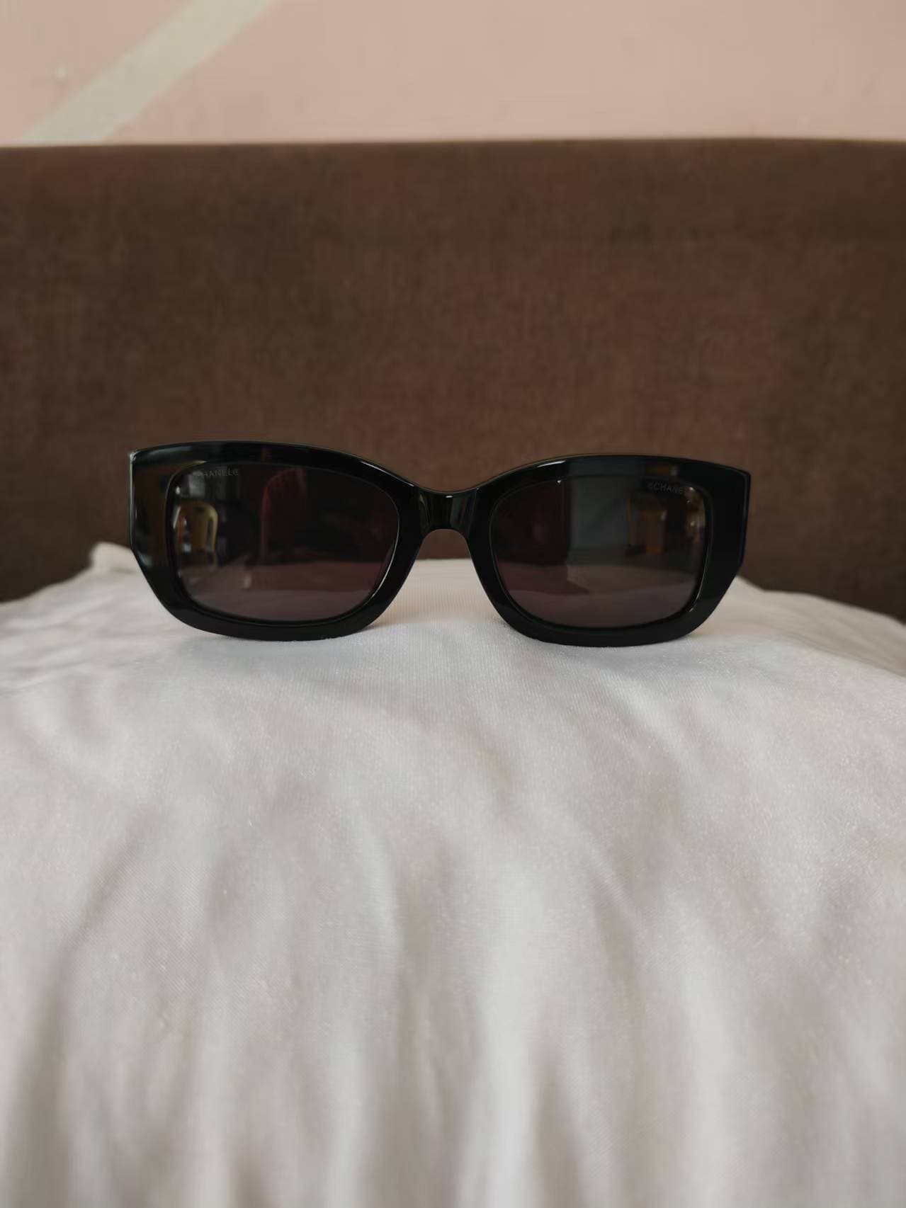 Chanel RECTANGLE SUNGLASSES