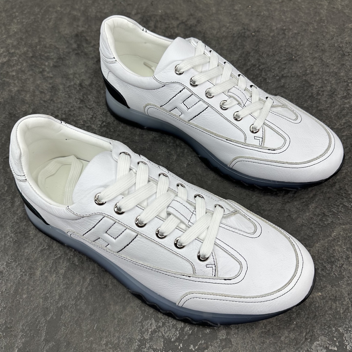 Hermes 25ss Trail Sneaker Size 39-46