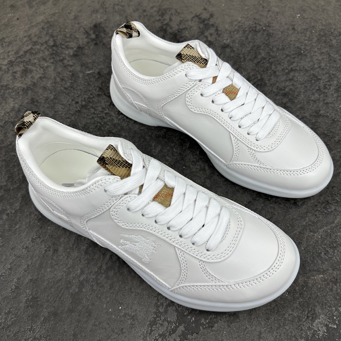 Burberry Matrix Sneaker Size 36-46