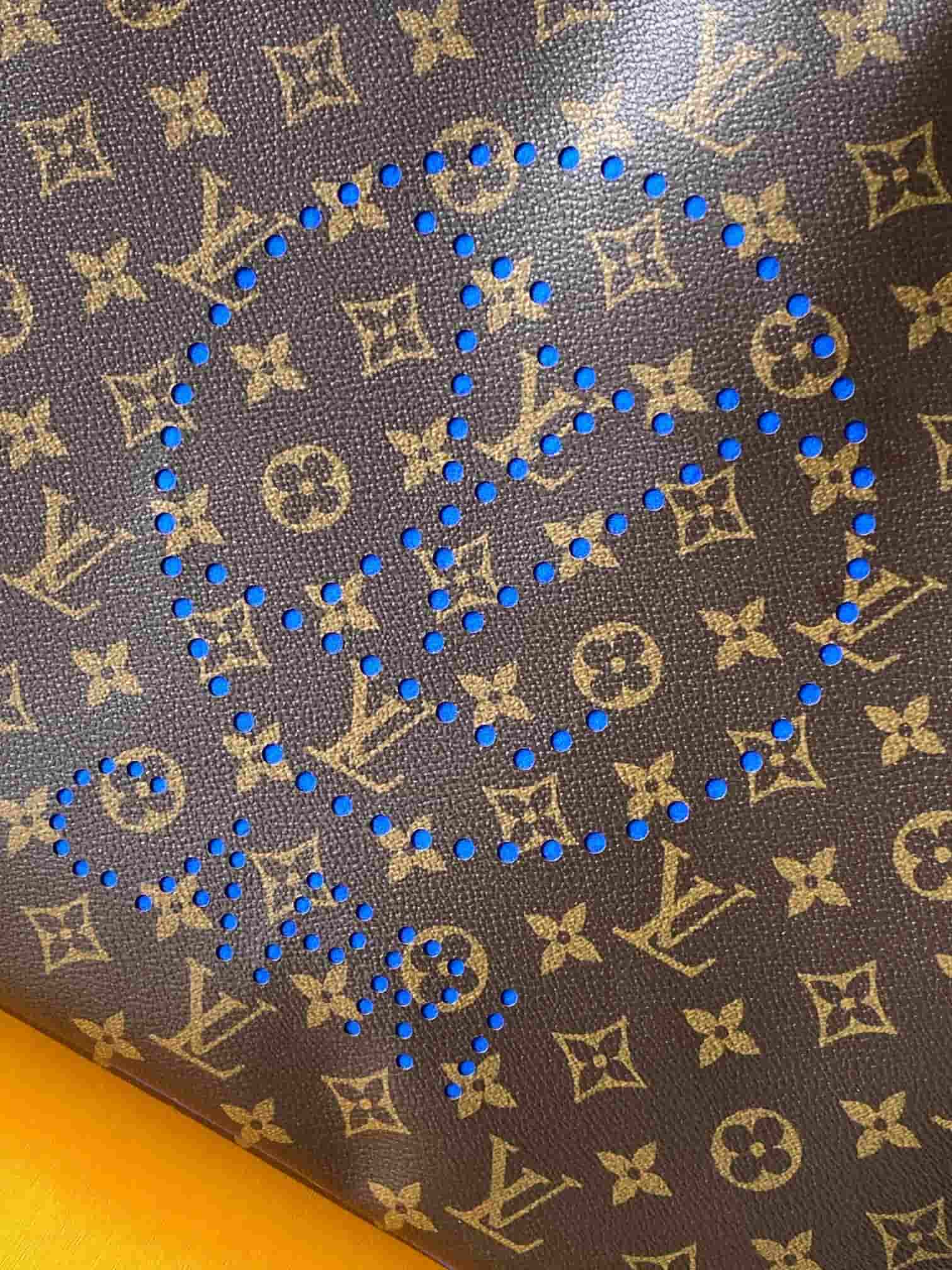 Louis Vuitton Neverfull GM Capri Perforated Monogram coated canvas M29213 High