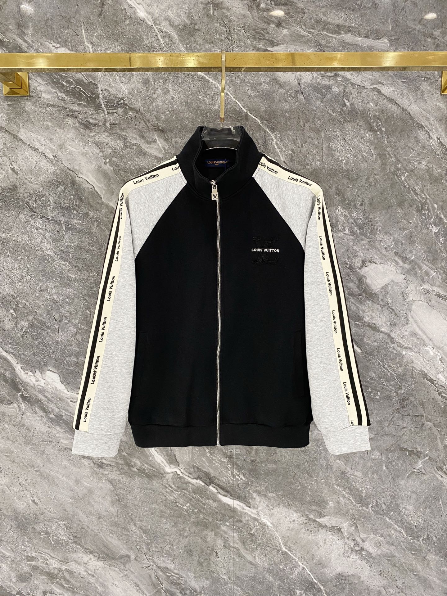 Louis Vuitton   2026ss  New Jogging Suit  Size M-XXXL