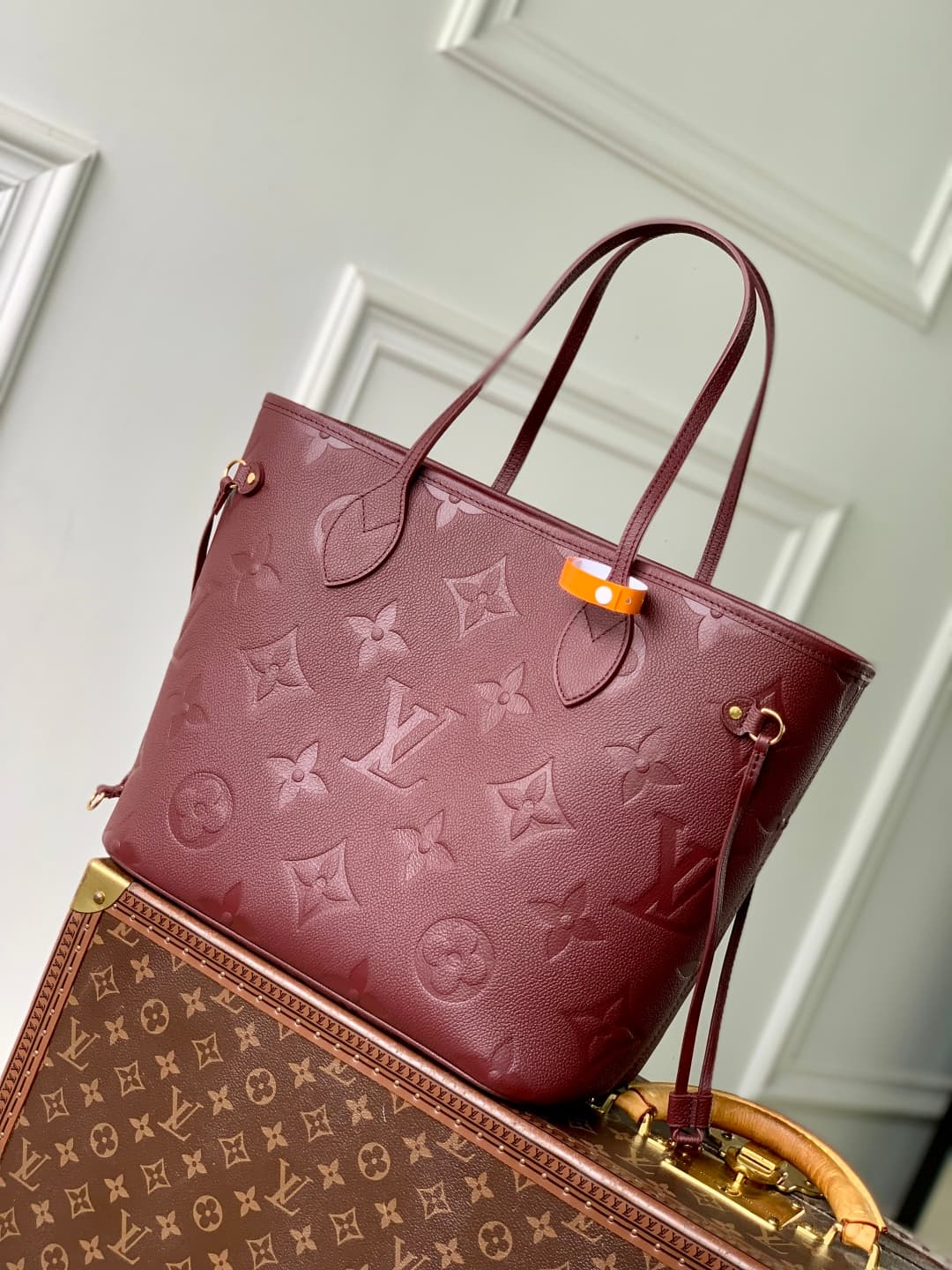 Louis Vuitton Neverfull MM Embossed grained cowhide leather M25855 Grenat High