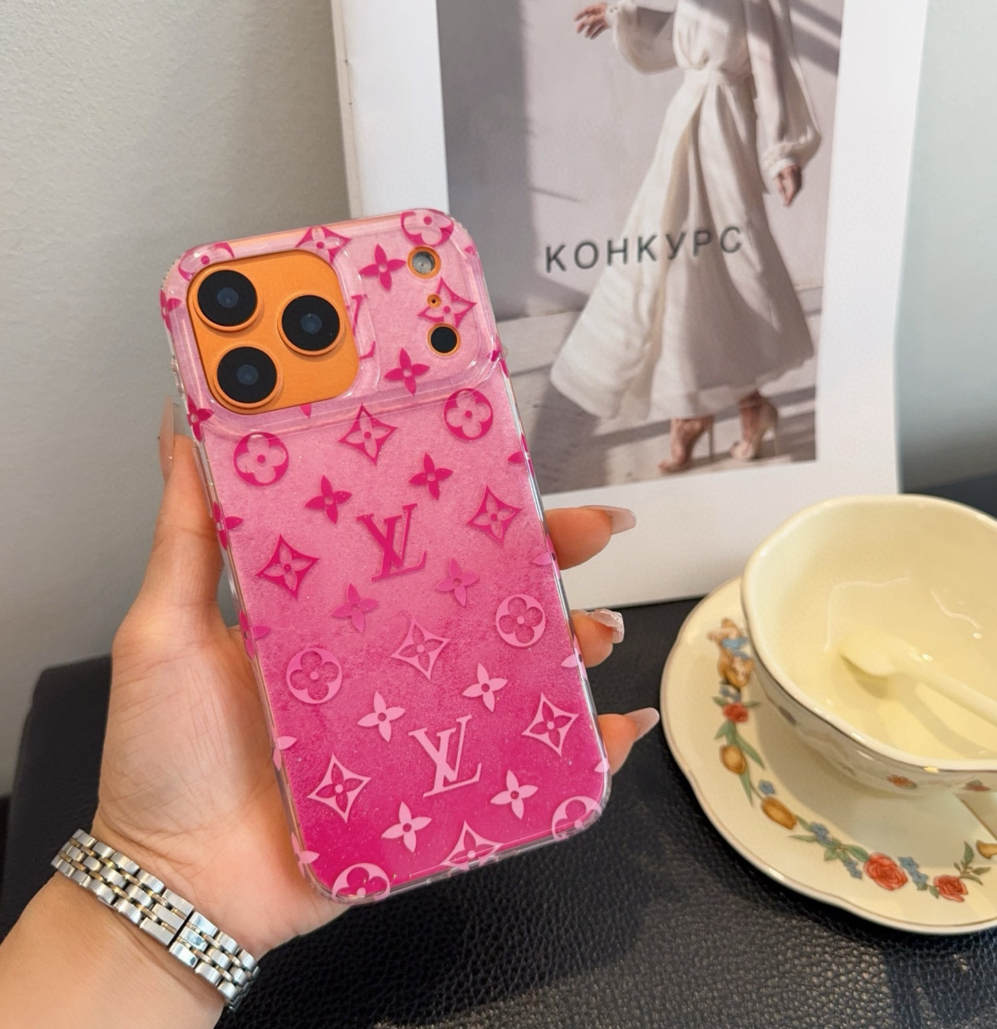 Louis Vuitton Phone Case iPhone 13 - 17