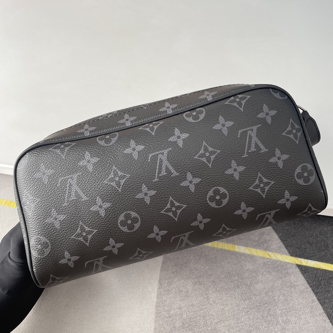 Louis Vuitton Clutch Bags Size 28*15*16.5cm
