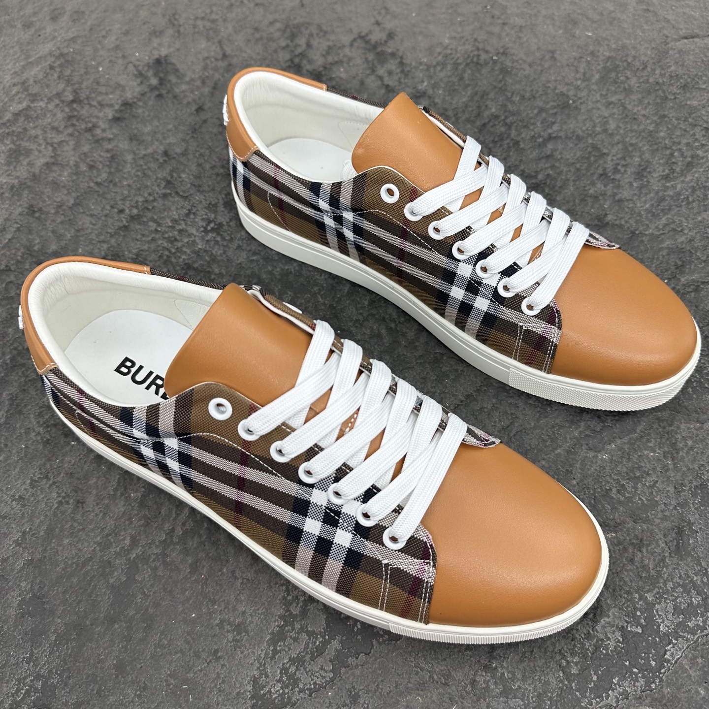 Burberry Sneaker Size 36-46