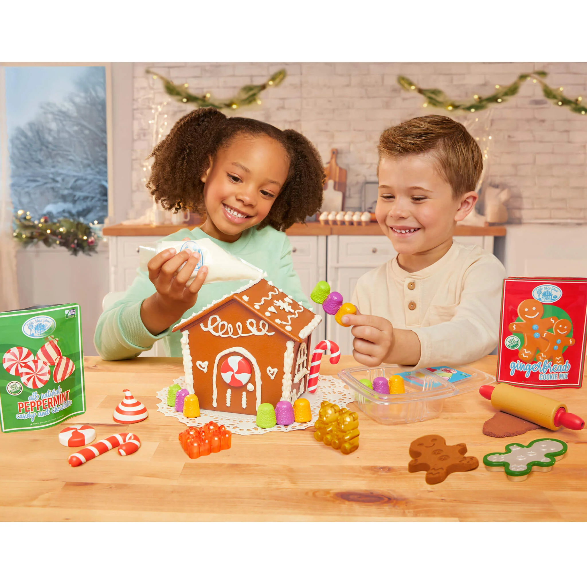 Creative Chefs™ Gingerbread House Kit
