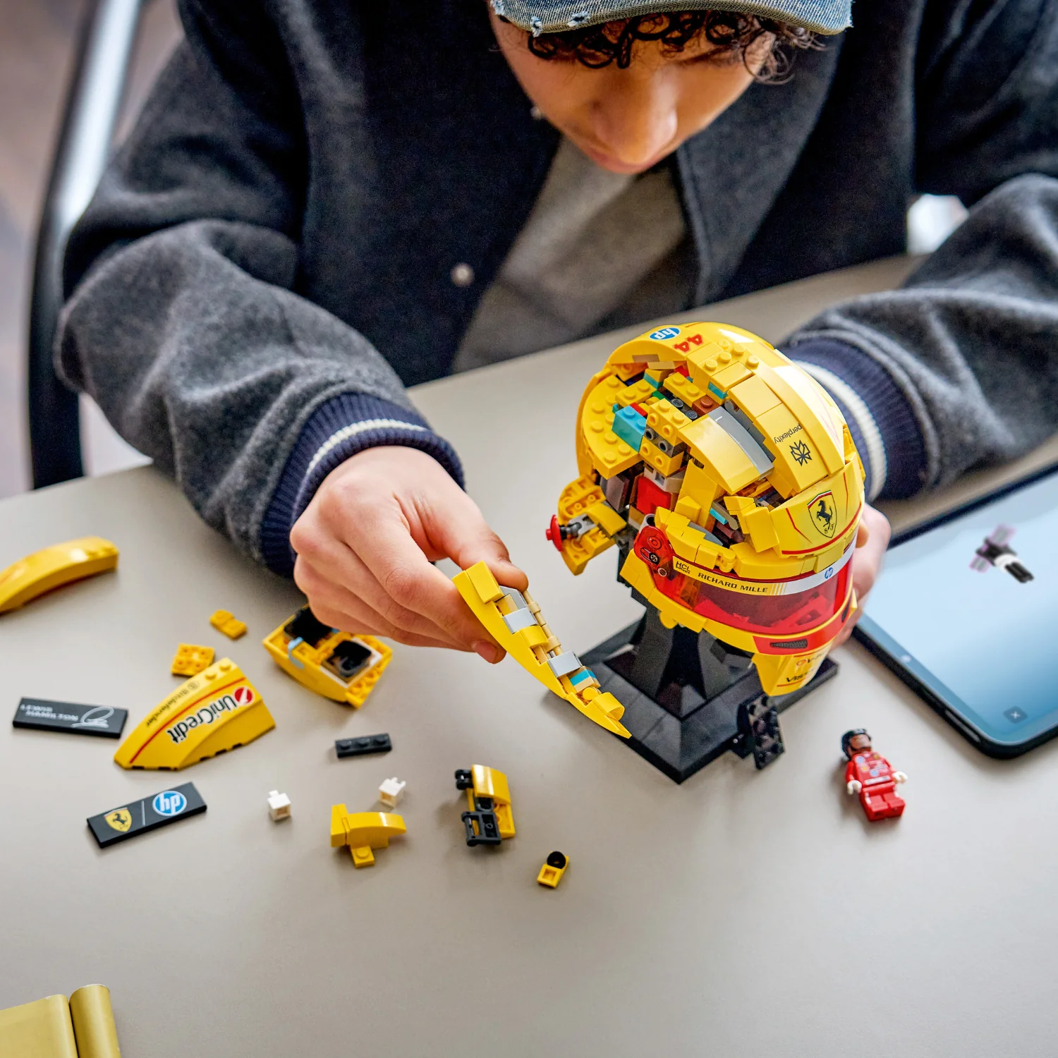 LEGO® Editions Scuderia Ferrari HP Lewis Hamilton Helmet