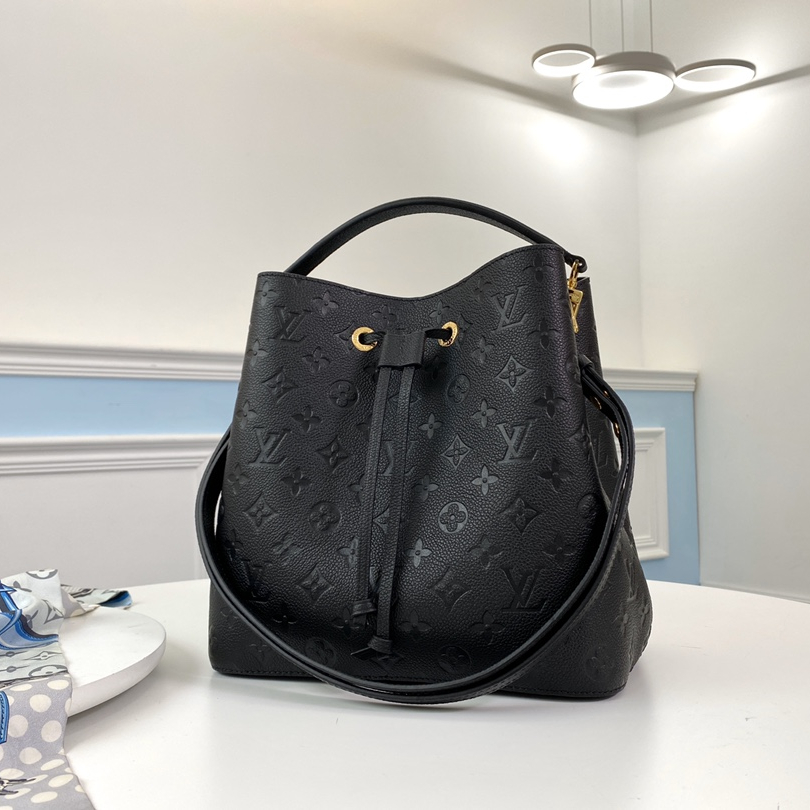 Louis Vuitton M45256 NéoNoé Women Bags Size 27*26*22cm
