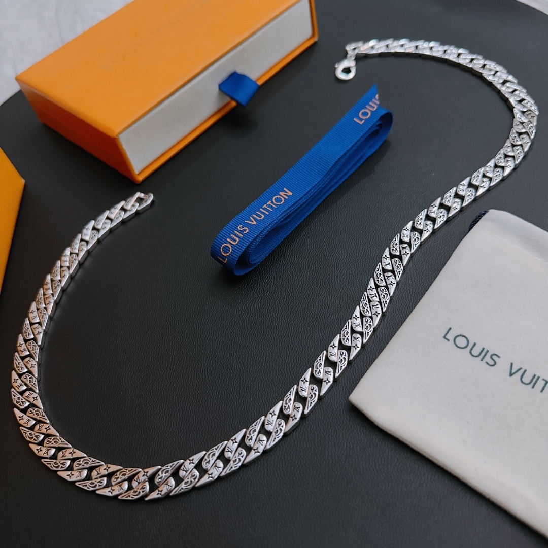 Louis Vuitton Necklace