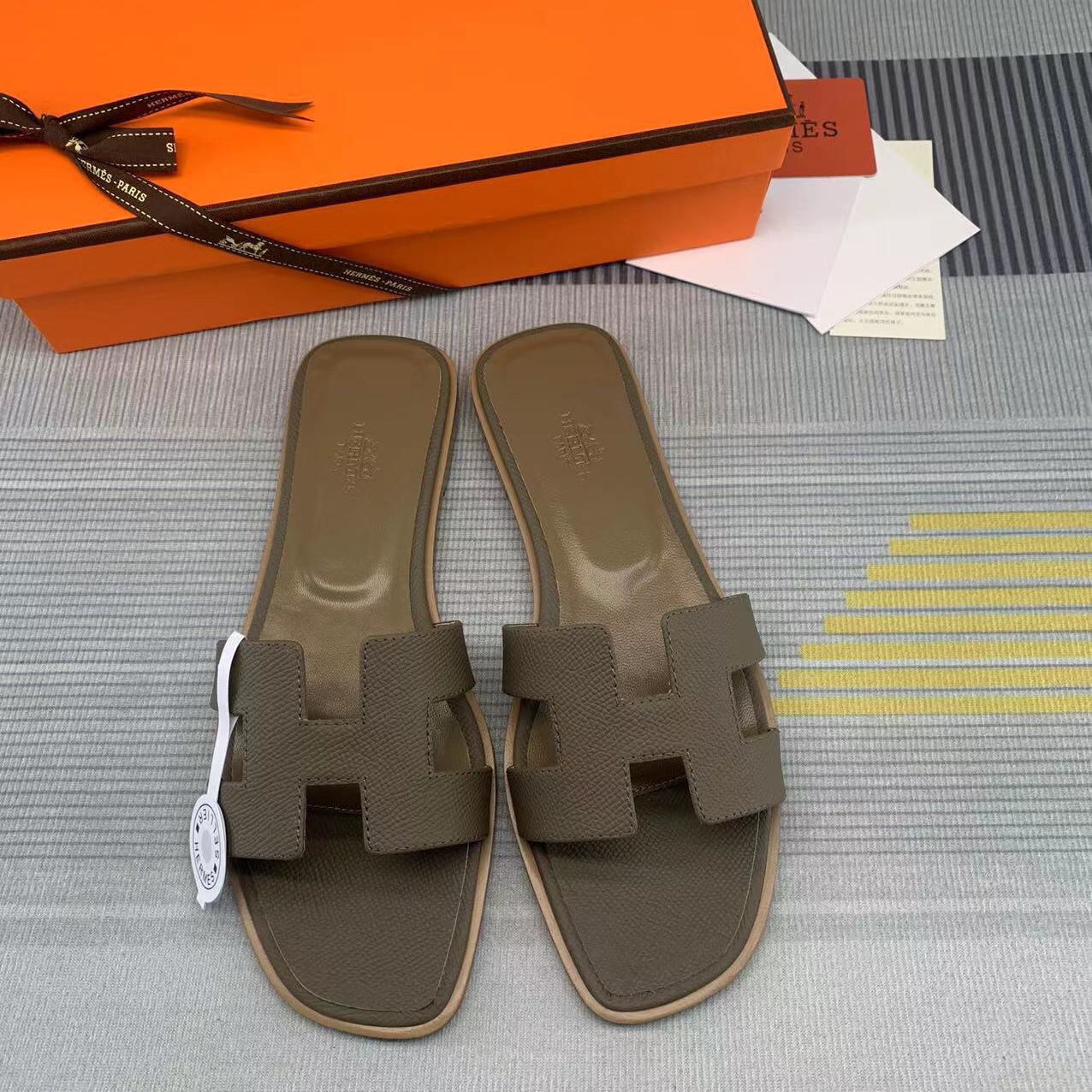 Hermes Oran Slippers Size 35-41  14-Color