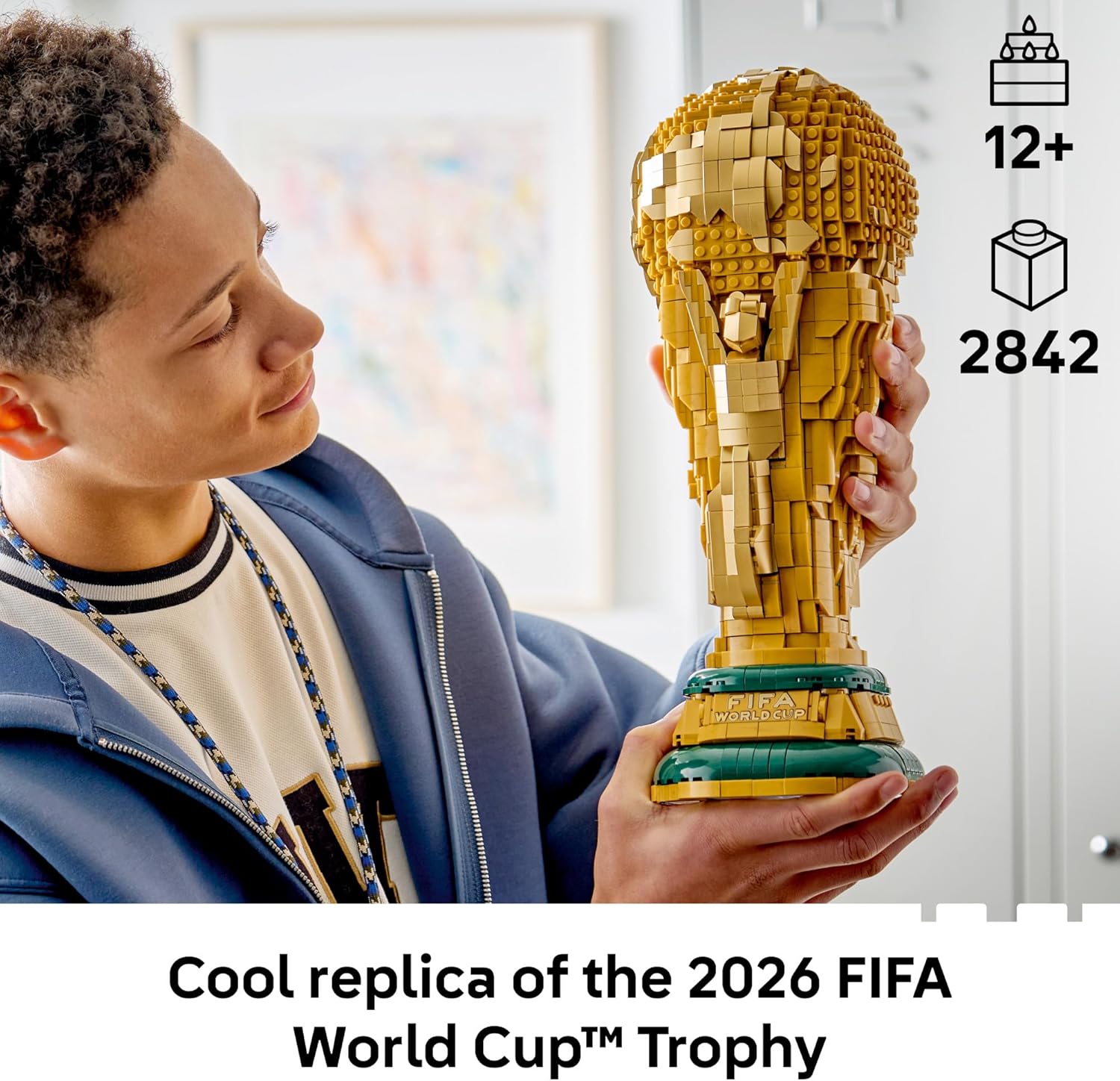 LEGO Editions FIFA World Cup Official Trophy Building Set - W/World Cup 2026 Minifigure