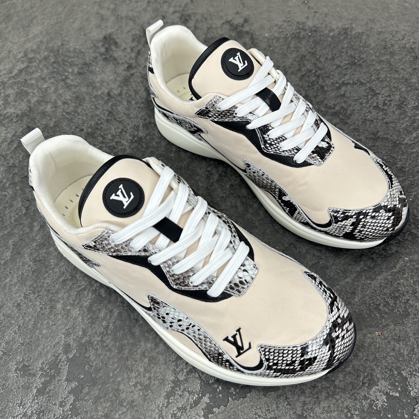 Louis Vuitton  2026ss  New Sneaker  Size 39-46