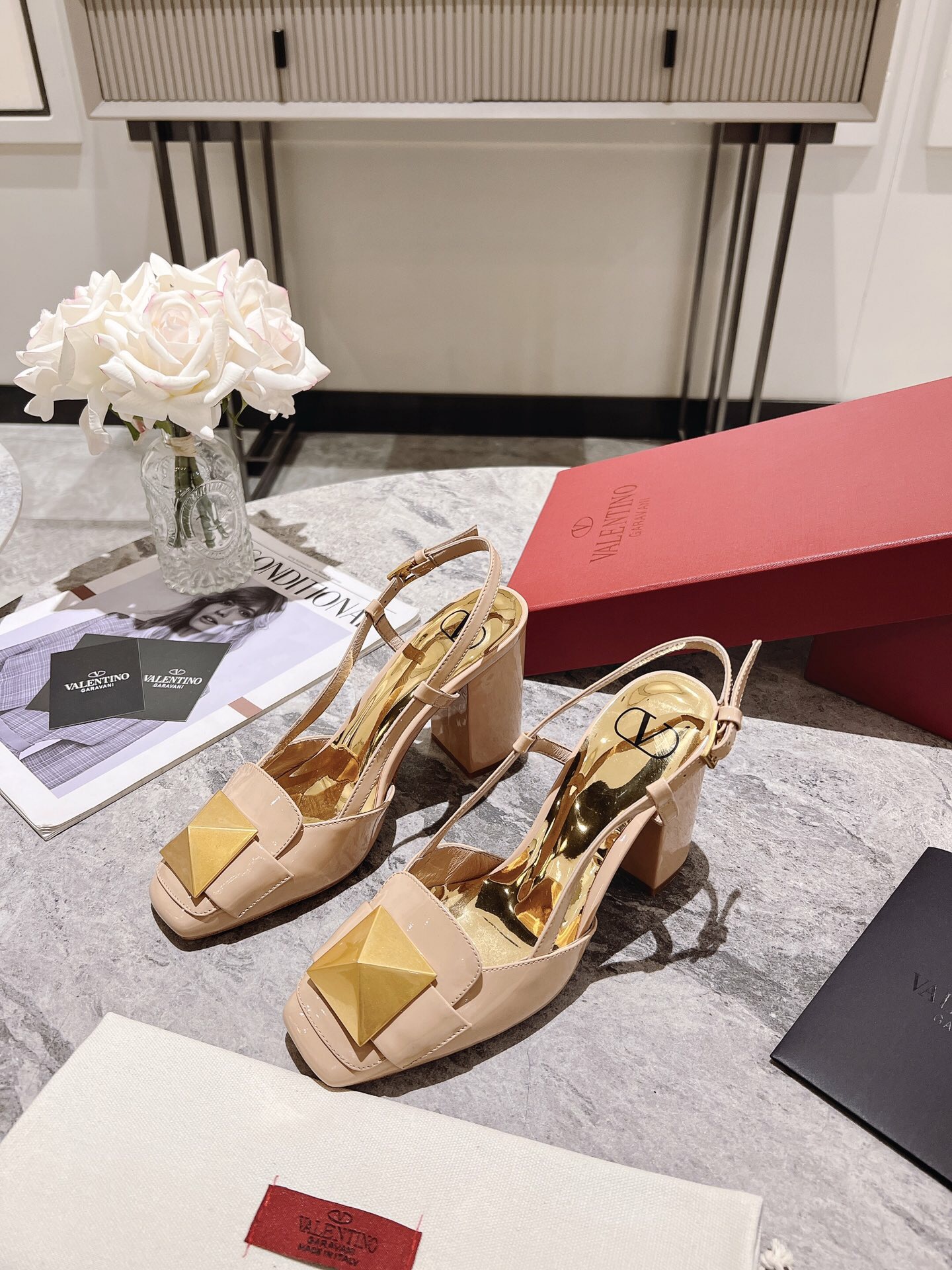 Valentino One Stud Patent Leather Slingback Pumps Size 35-41 4-Color