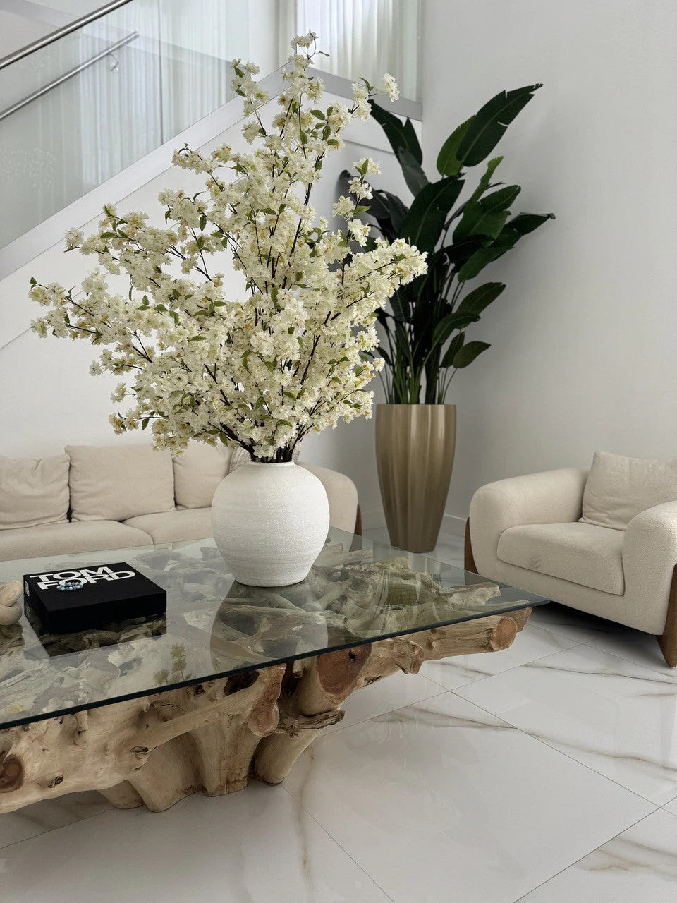 Konos Vase with Cherry Blossoms