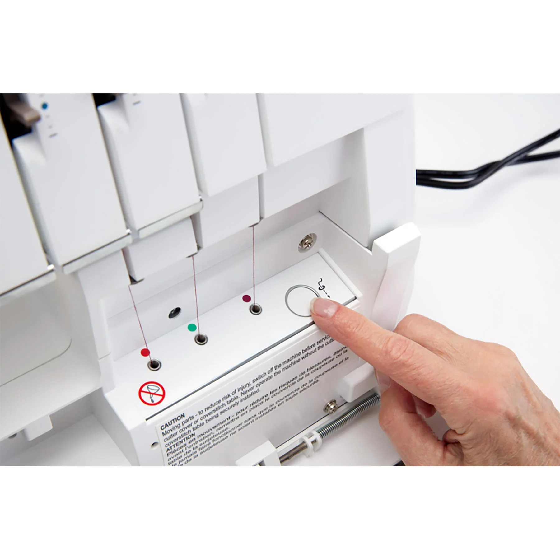 HUSQVARNA® VIKING® AMBER™ Air S | 500 Coverlock Machine