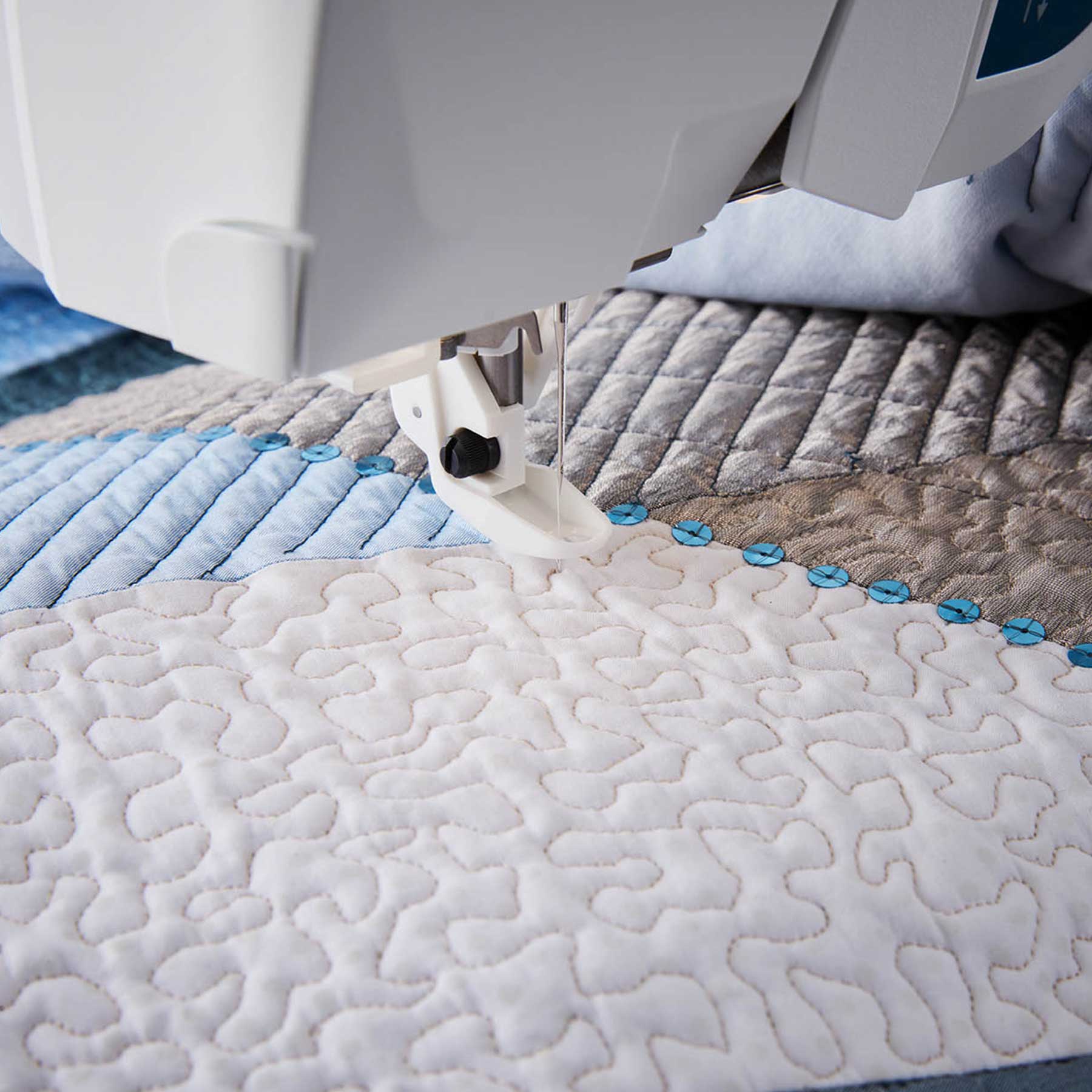 HUSQVARNA® VIKING® Refurbished DESIGNER SAPPHIRE™ 85 Sewing & Embroidery Machine