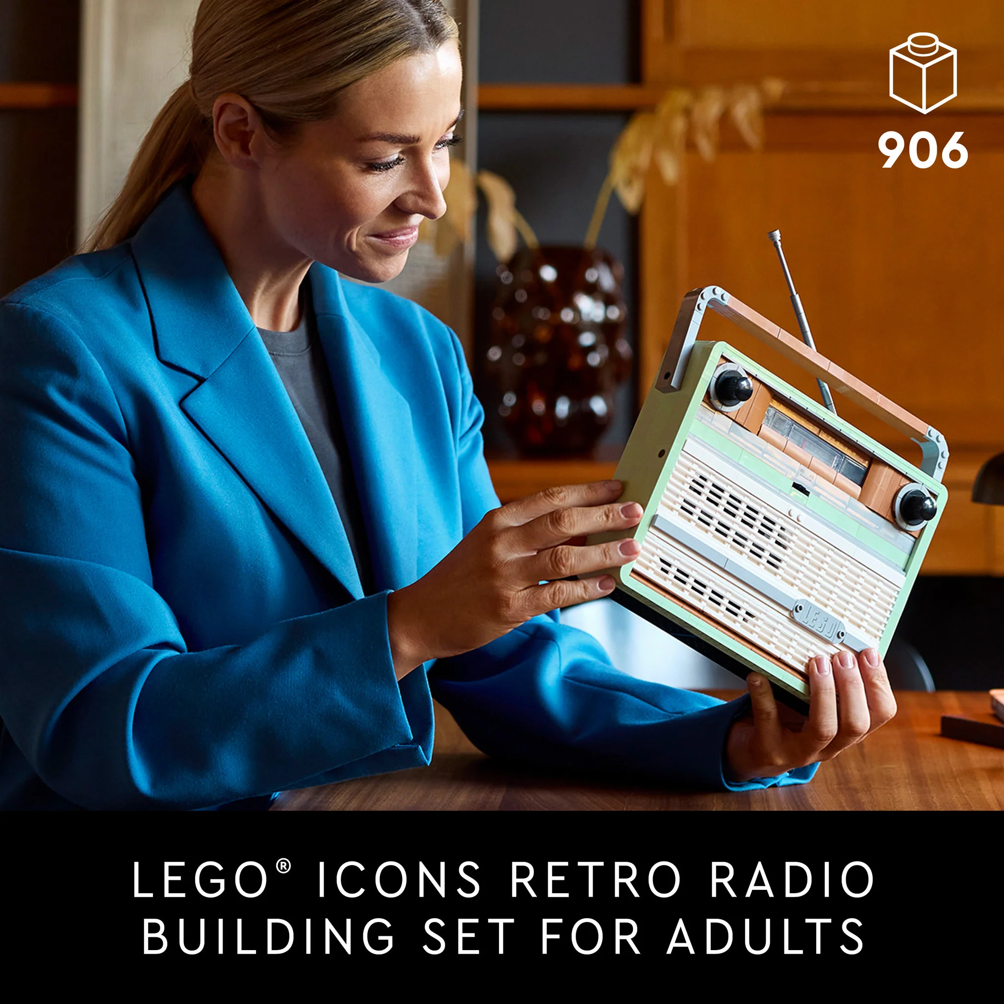 LEGO 10334 Icons Retro Radio