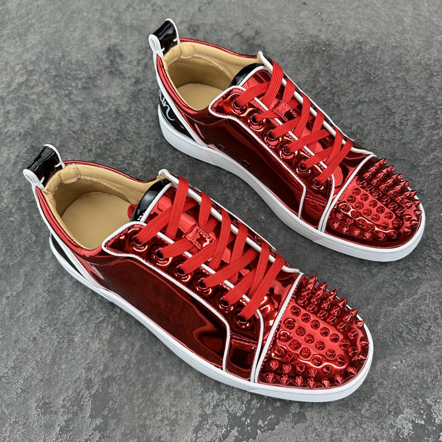 Christian Louboutin Vieira Spikes 2026ss Sneaker Size 36-46