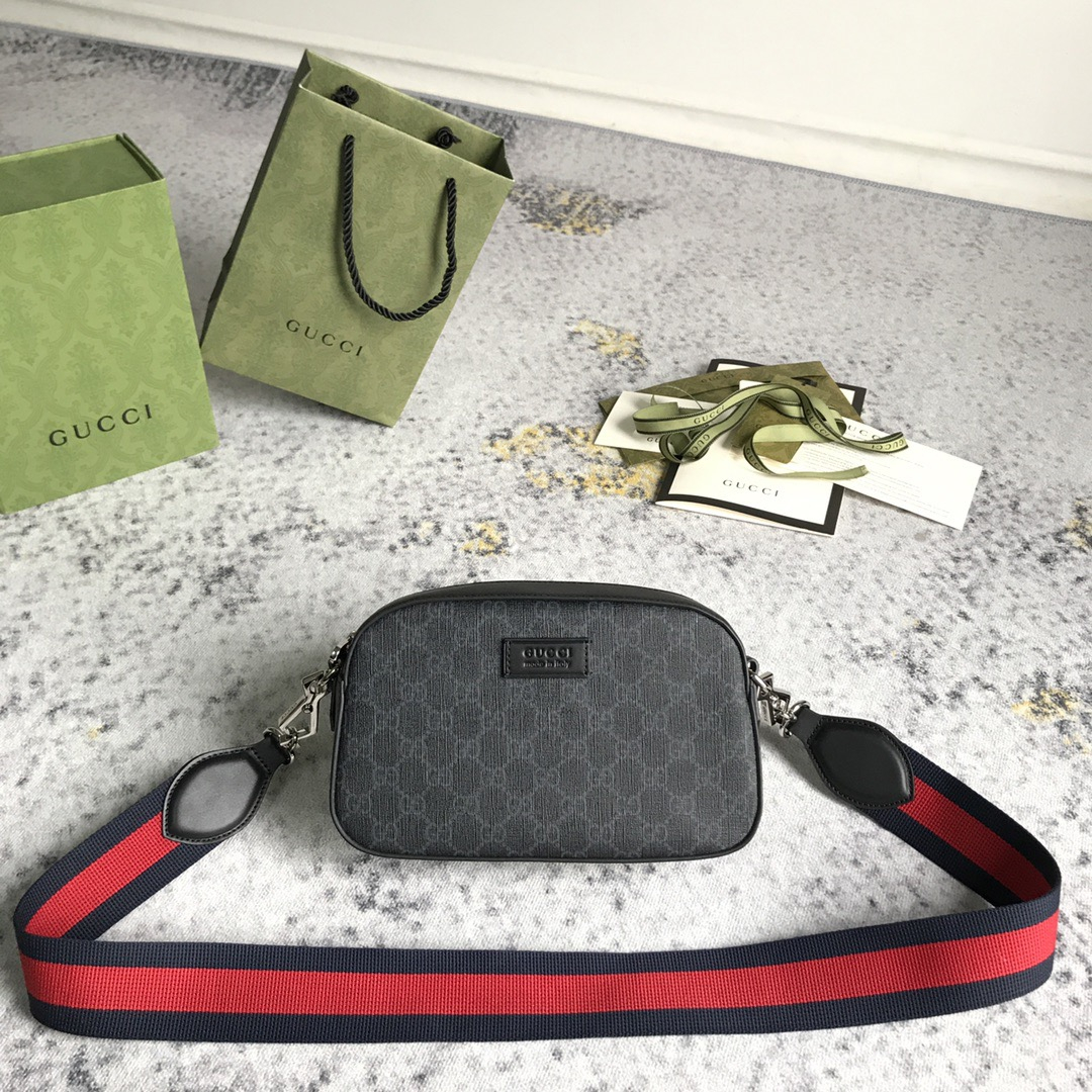 Gucci GG Supreme Black Men Shoulder Bags Size 24*15*7.5cm