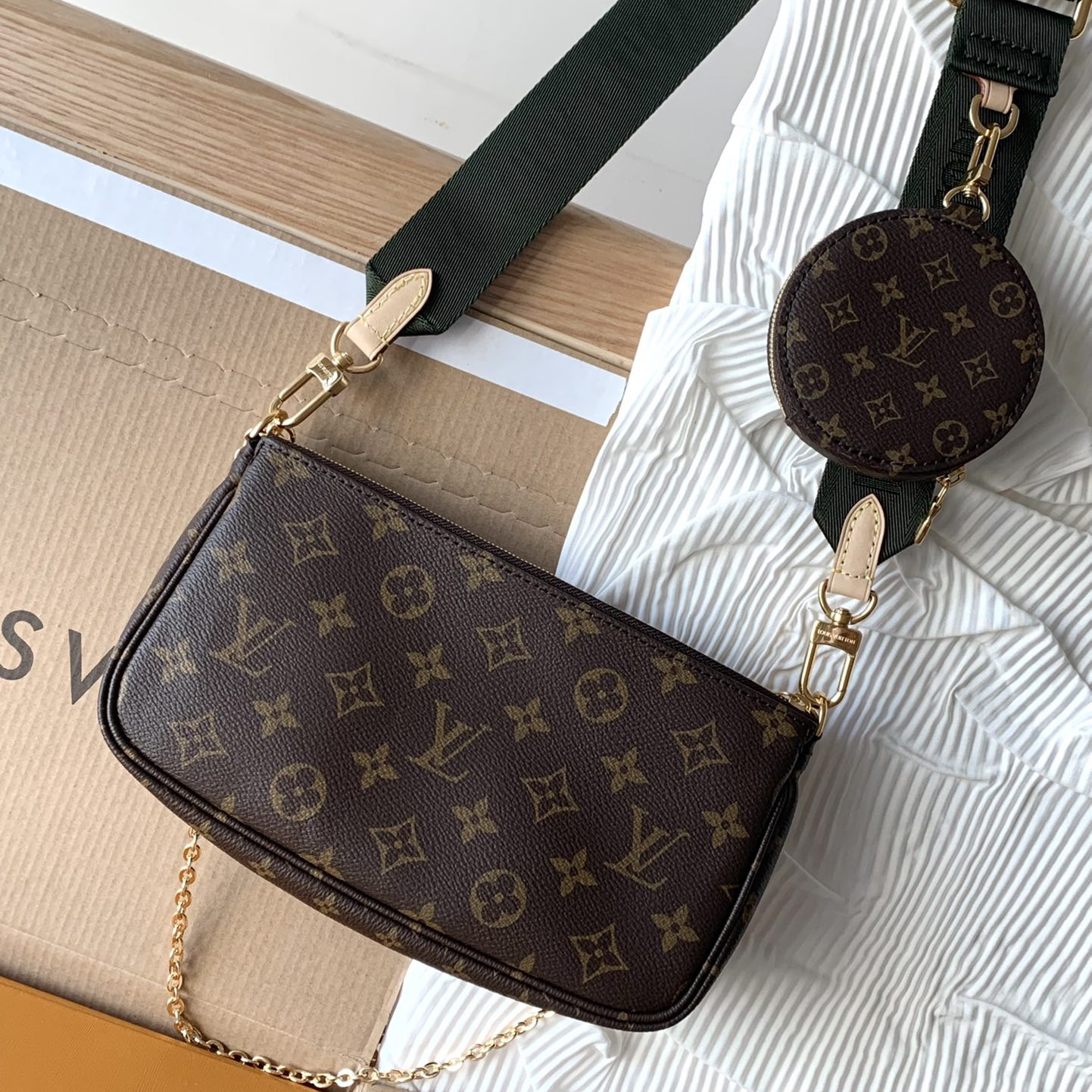Louis Vuitton M44813 Multi Pochette Accessoires Women Bags Size 24*13.5*4cm