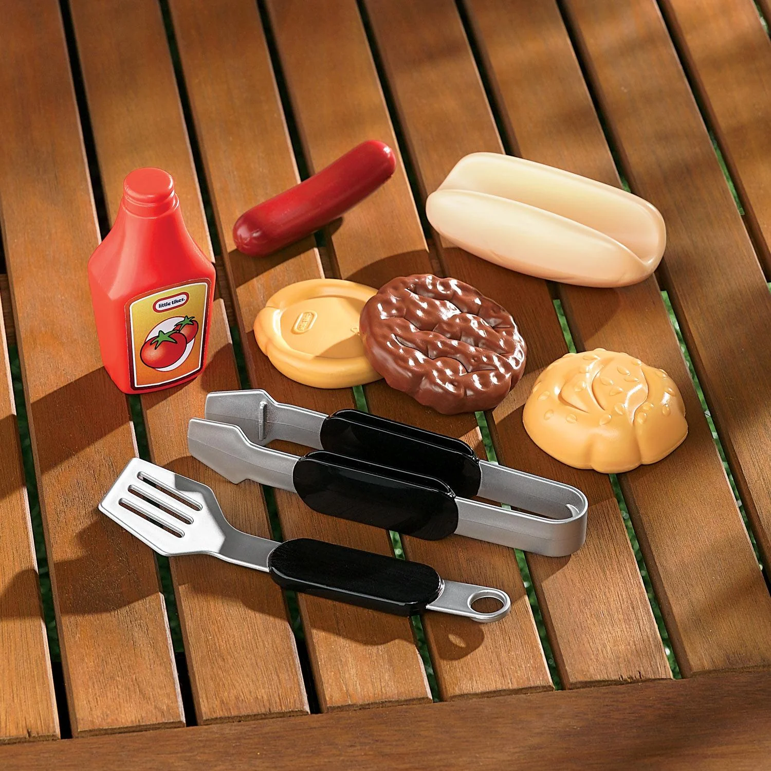 Backyard Barbecue™ Get Out 'n' Grill