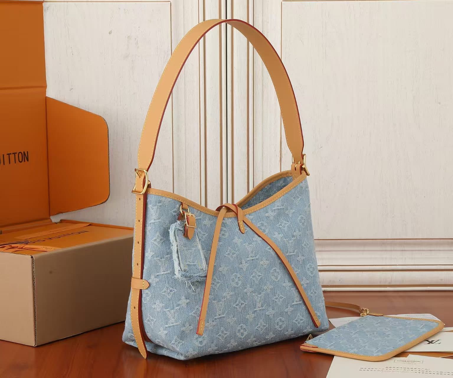 Louis Vuitton CarryAll PM M11462 High