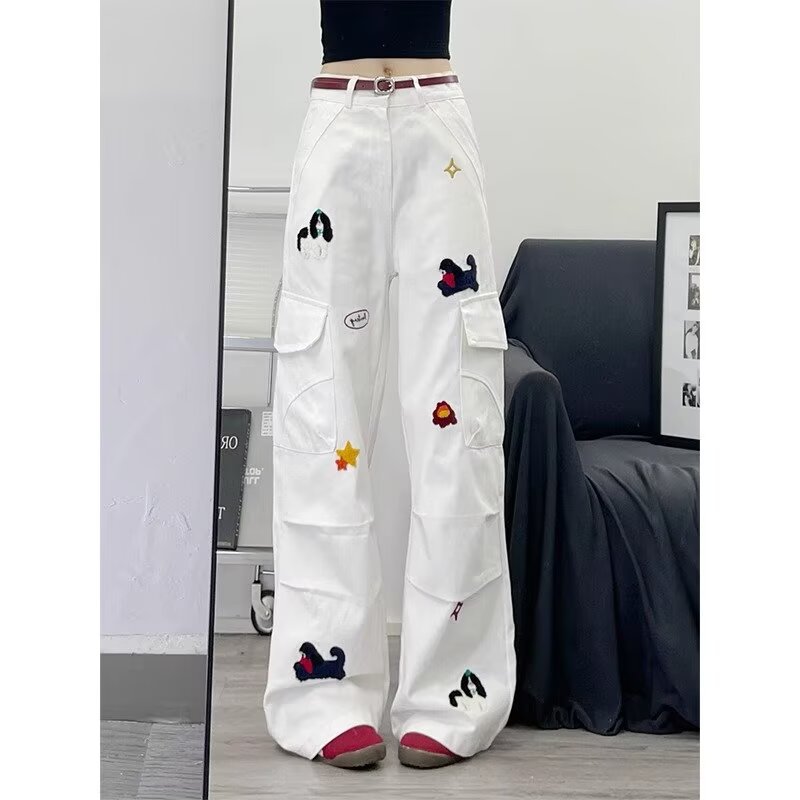 Women's white denim jeans with embroidered puppy design, American style, loose fit, wide leg, straight leg, casual cargo pants.