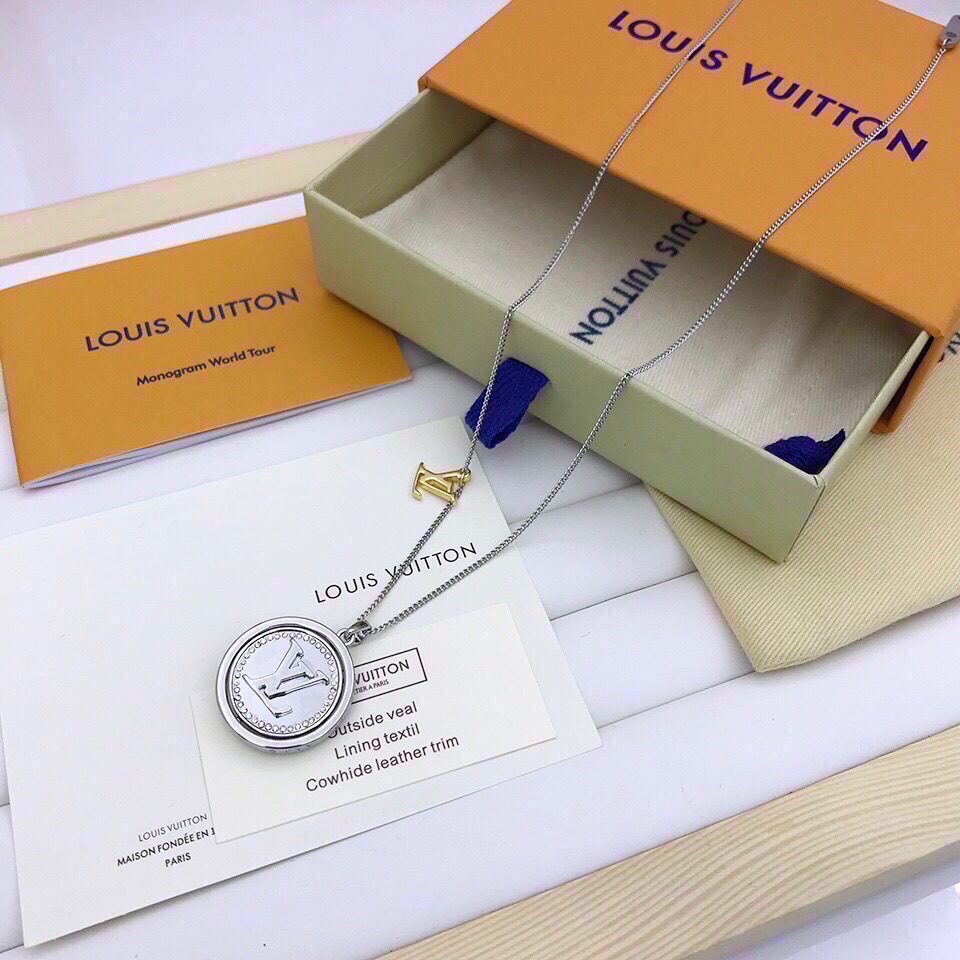 Louis Vuitton Necklace