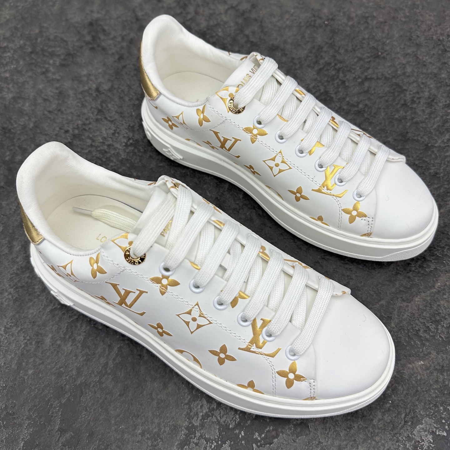 Louis Vuitton Time Out Sneaker Size 36-46