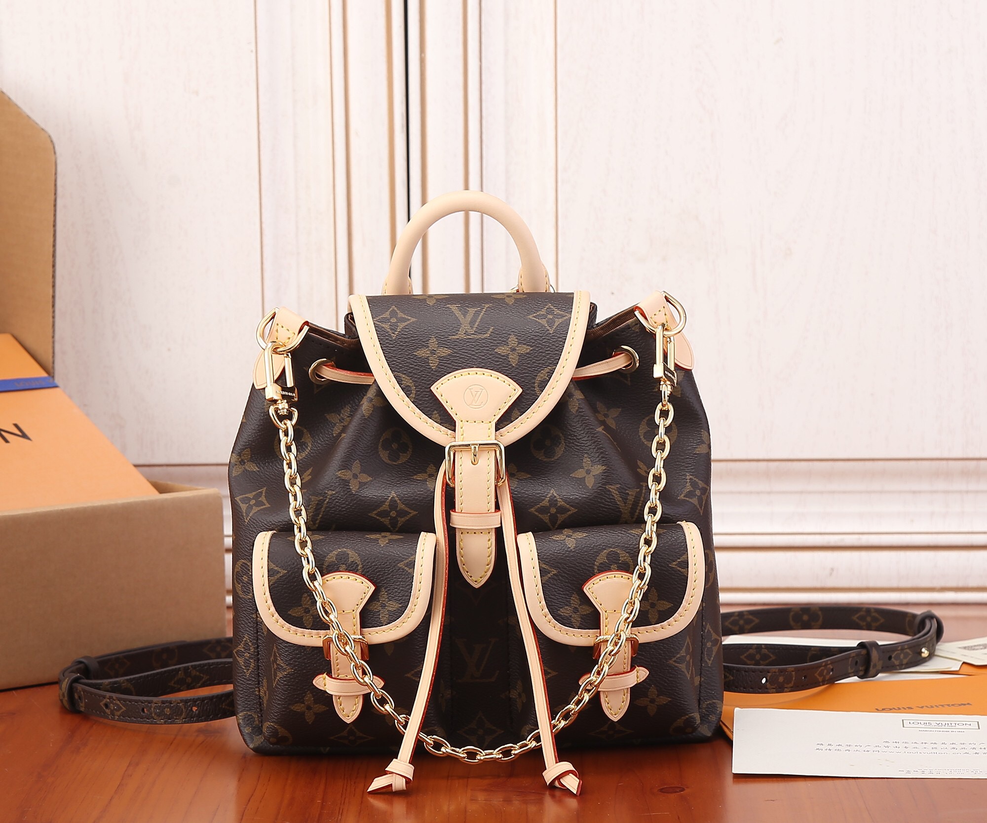 Louis Vuitton Excursion PM Backpack Bags 21*23*10cm