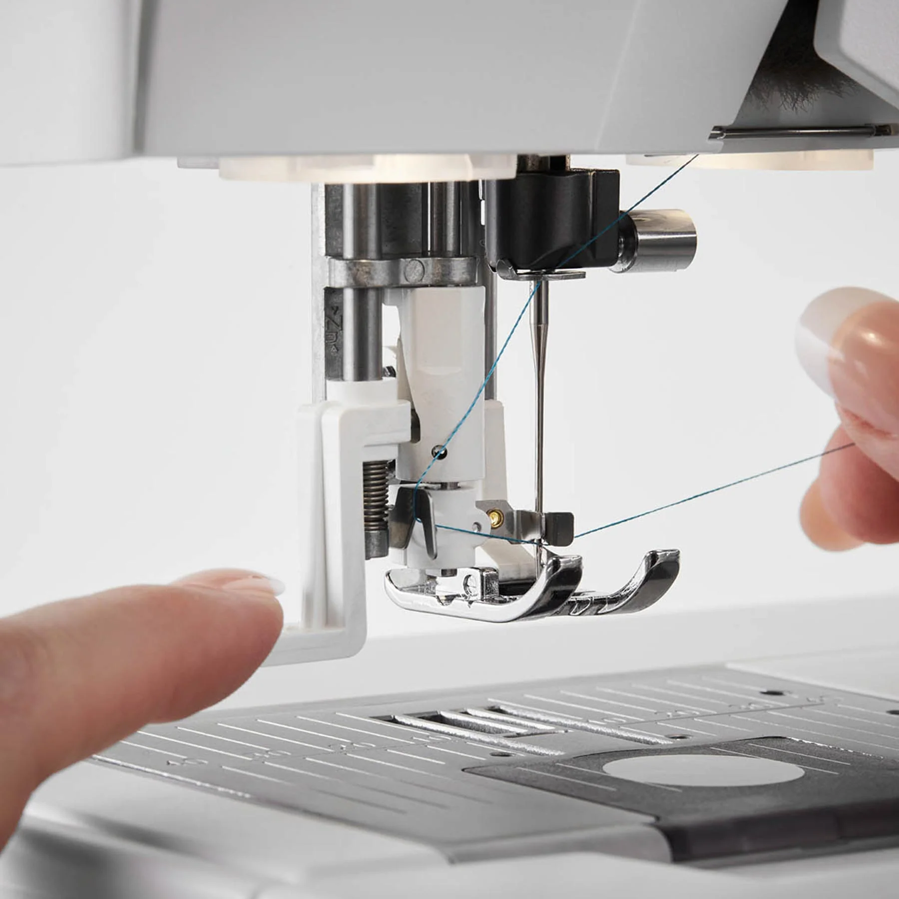 HUSQVARNA® VIKING® Refurbished DESIGNER SAPPHIRE™ 85 Sewing & Embroidery Machine