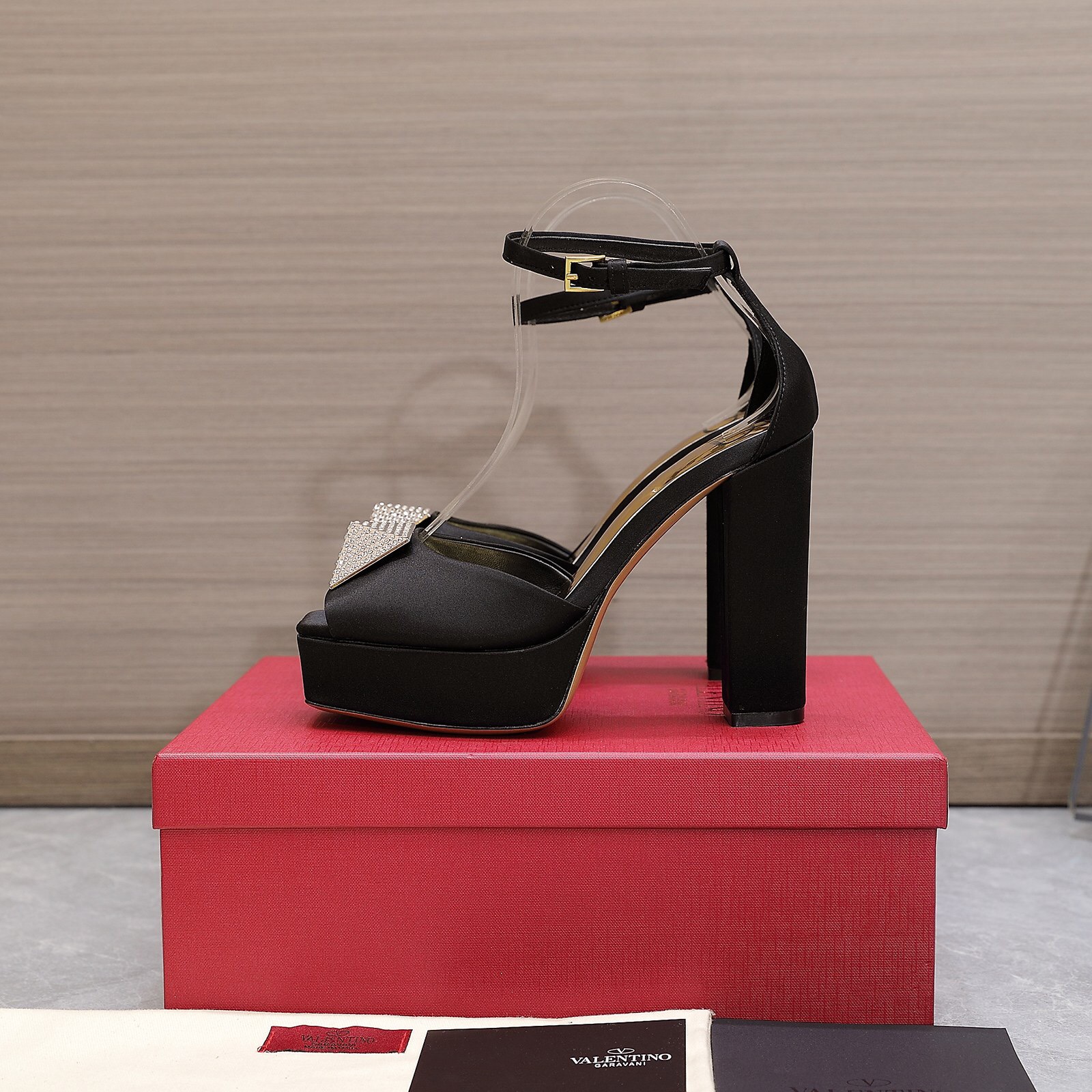 Valentino One Stud Open-Toe Satin Platform Pumps Size 35-41 3-Color