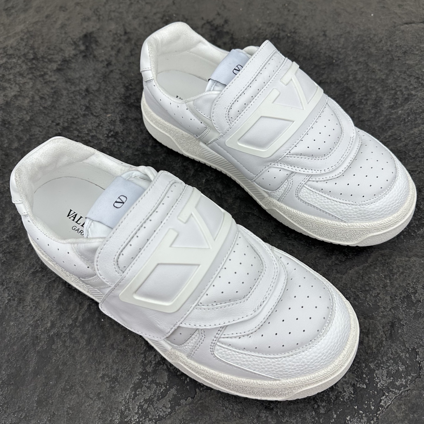 Valentino Joie De Jouer Sneaker Size 36-46