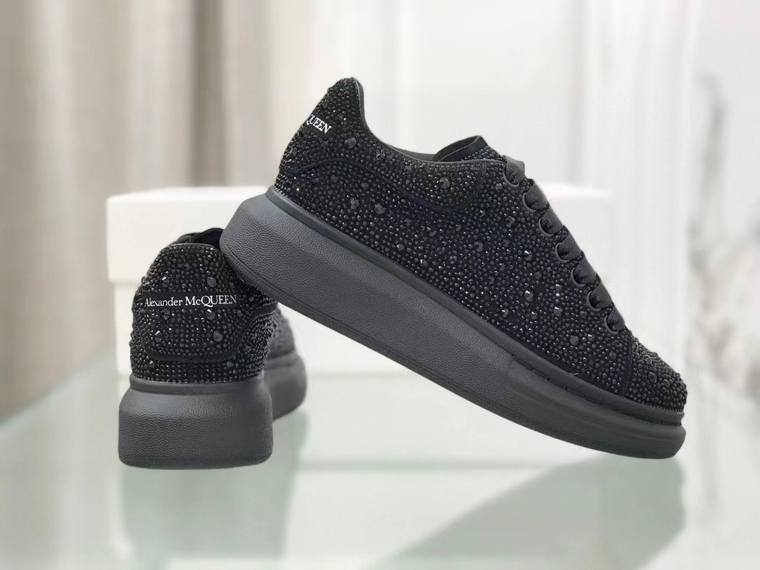 Alexander McQueen OVERSIZED Sneaker Size 35-40  4-Color