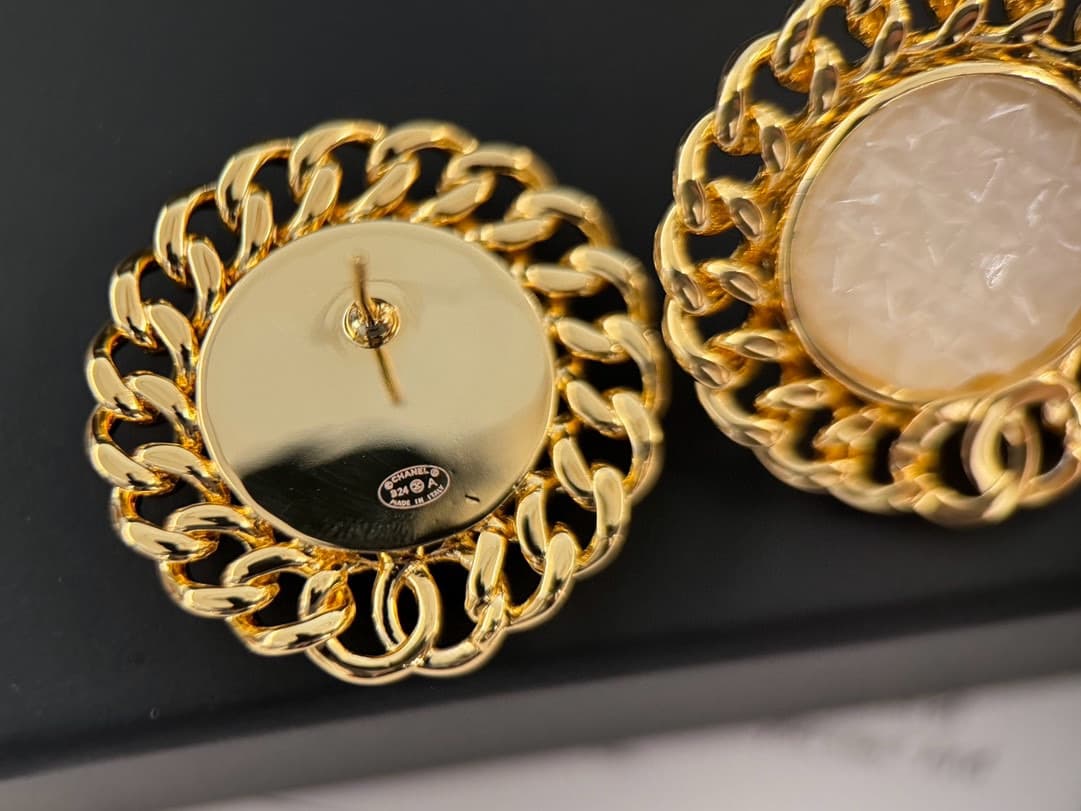 Chanel Earrings High