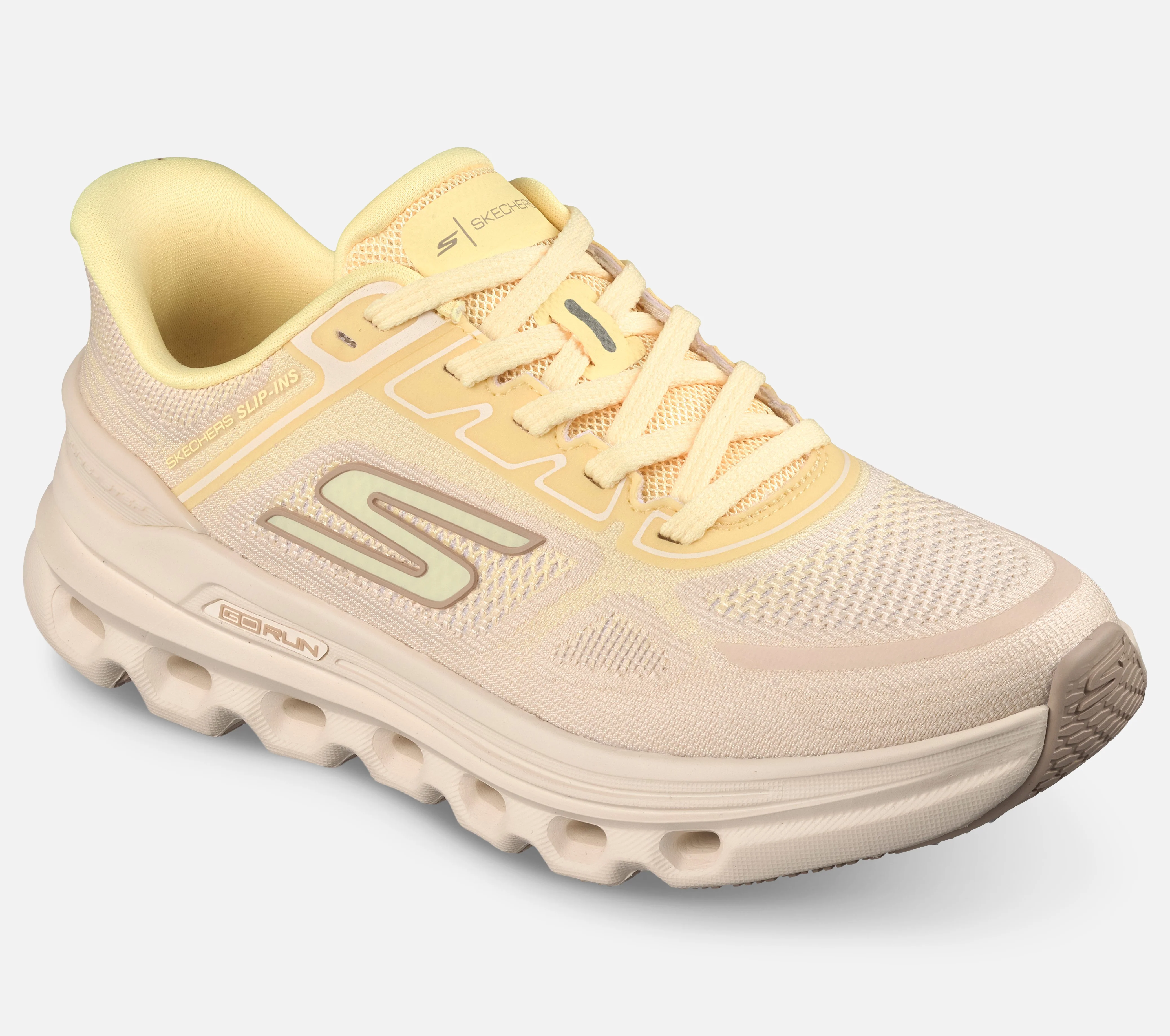 Slip-ins: GO RUN Glide-Step Arch Fit