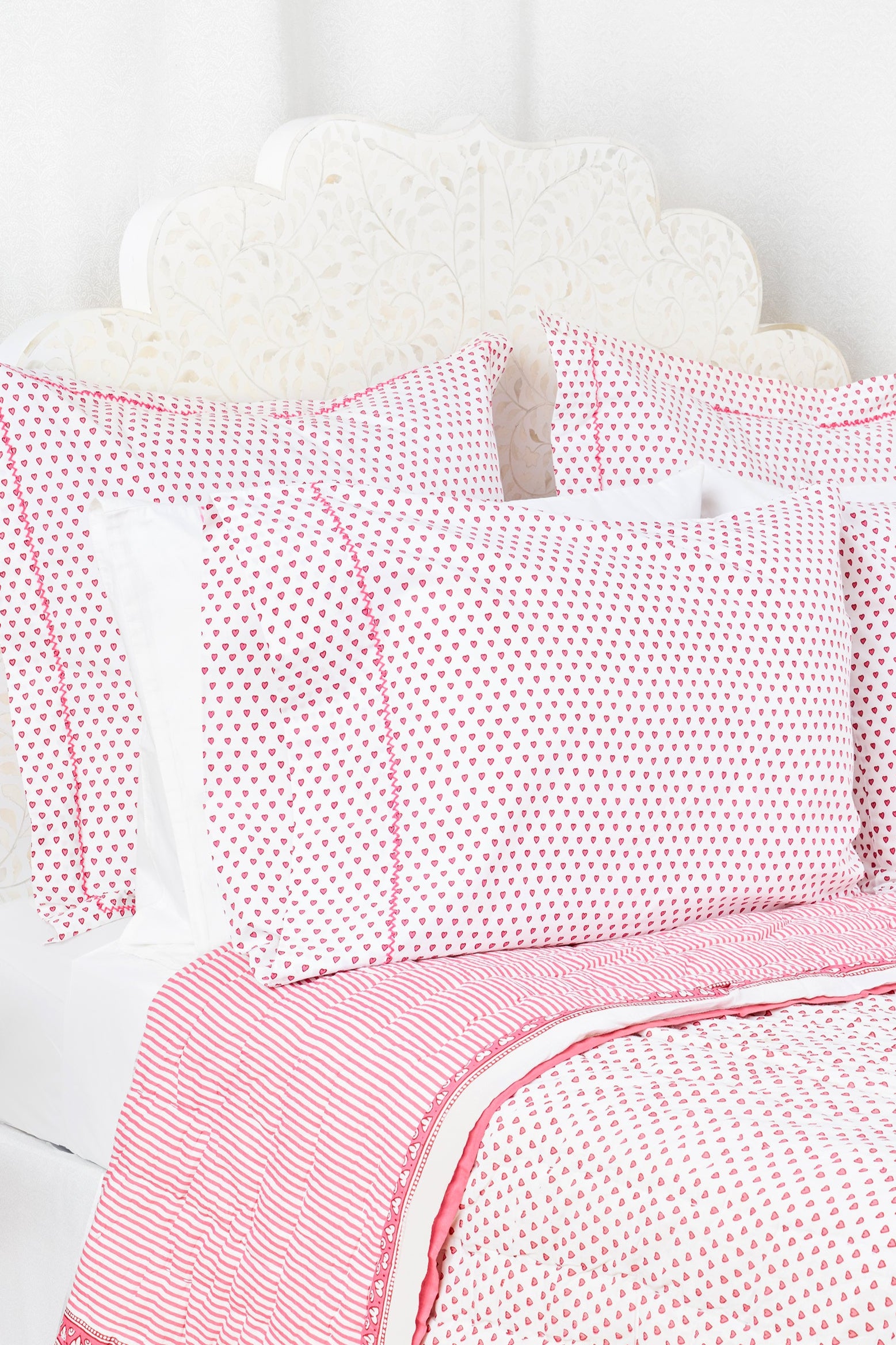 Hearts Pillowcase Set