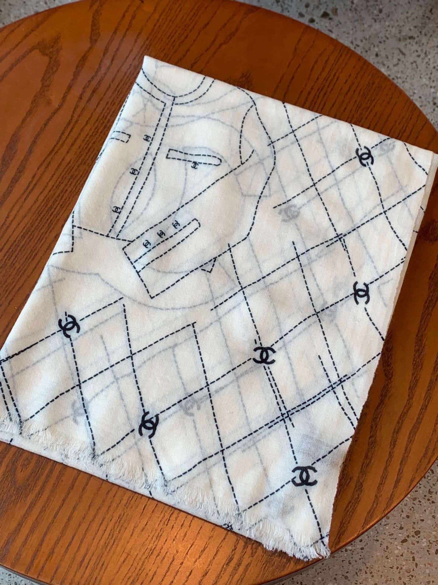Chanel scarf 25287