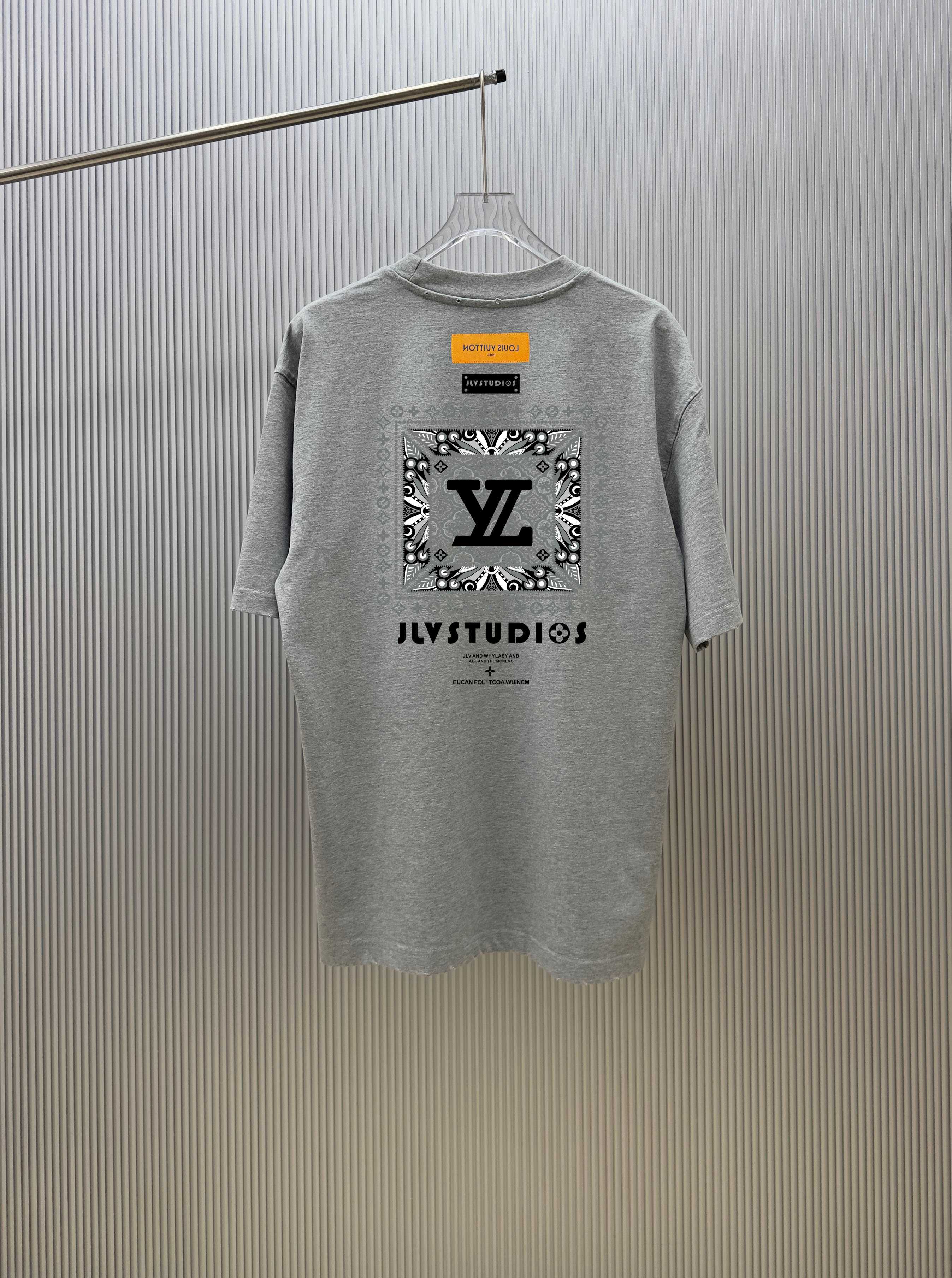 Louis Vuitton    2026ss New T Shirt Size M-XXXXL