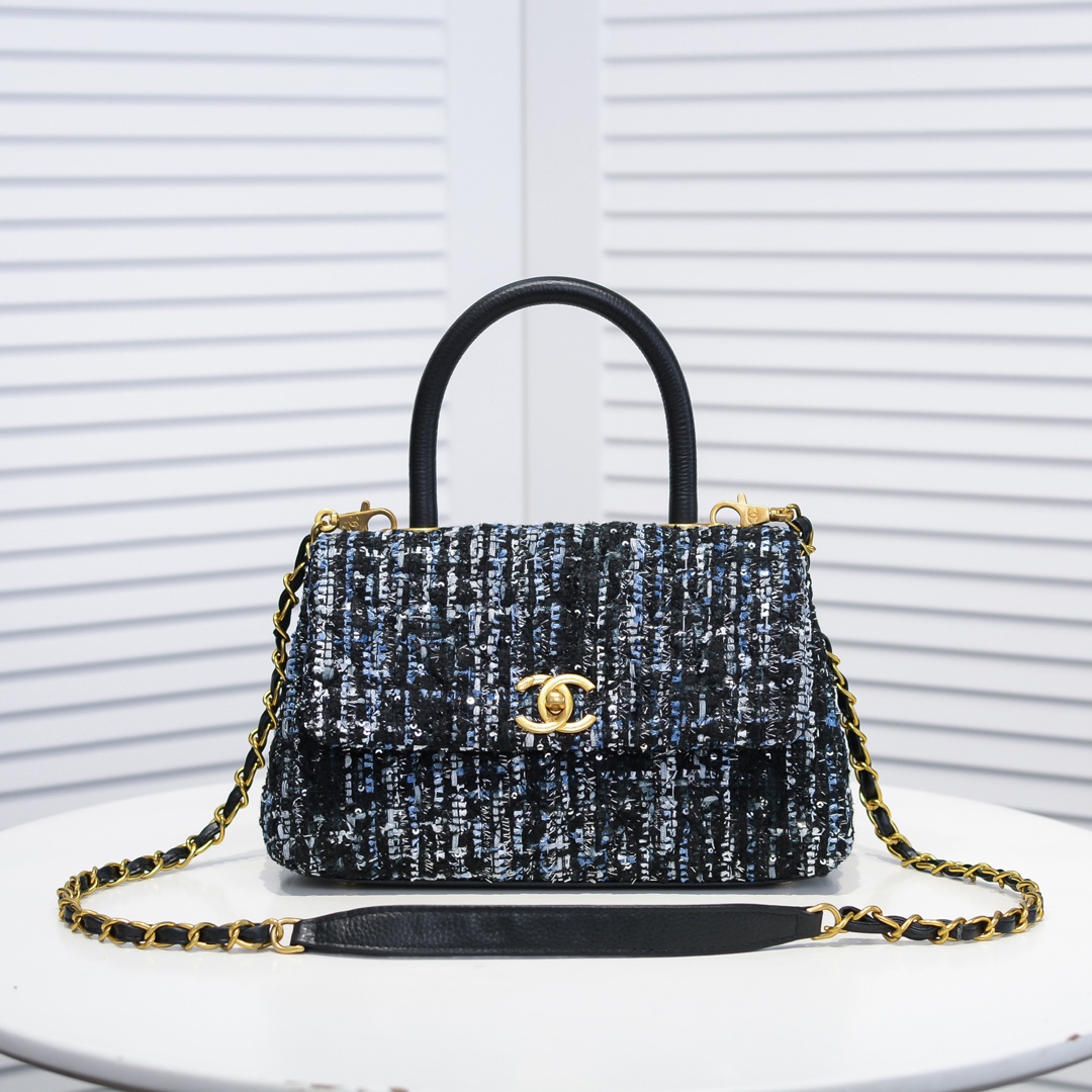 Chanel Chain Shoulder Bags Handbags Size 26*16*9cm 2-Color