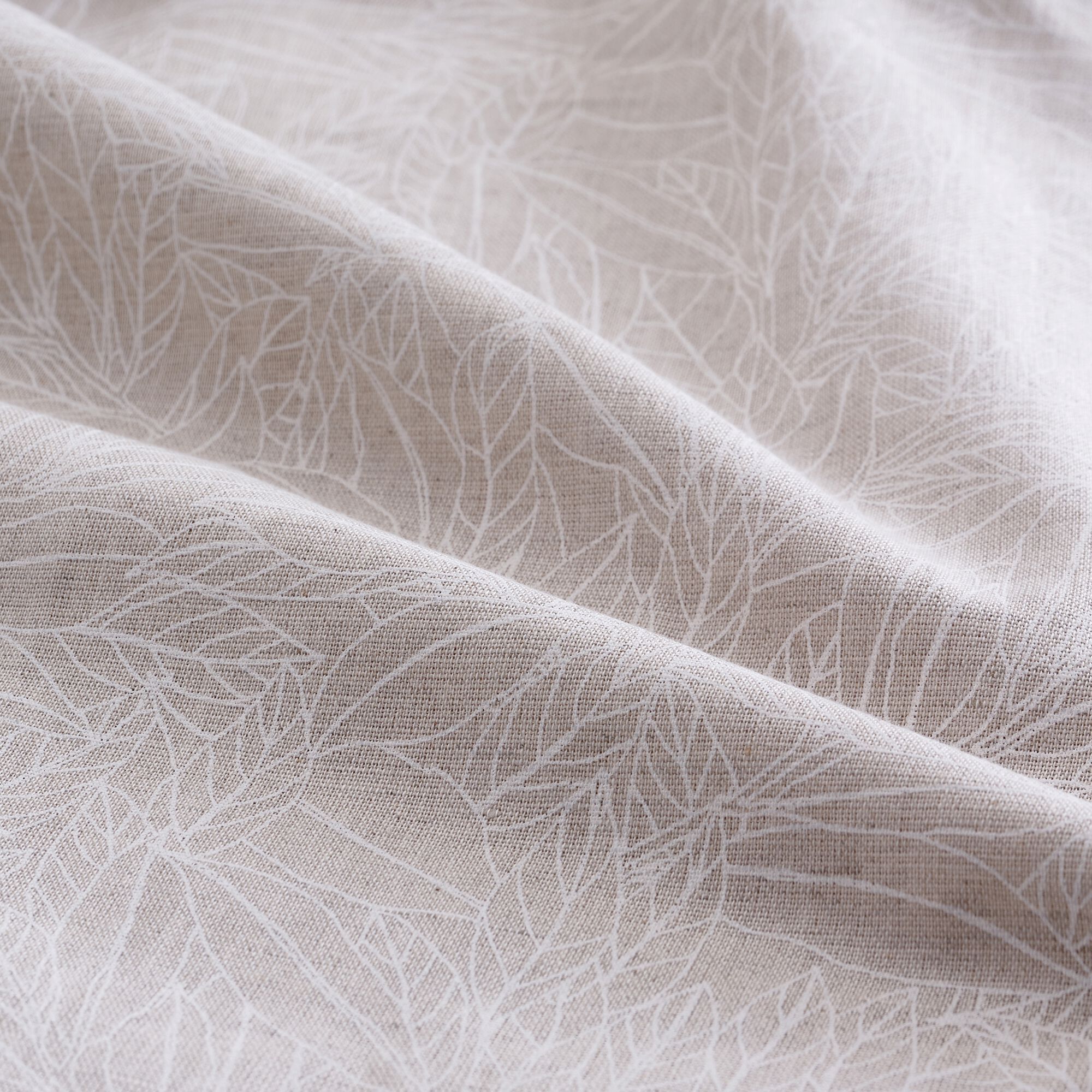 ST REMY - Nappe motif laurier en lin et coton - blanc 150x250cm